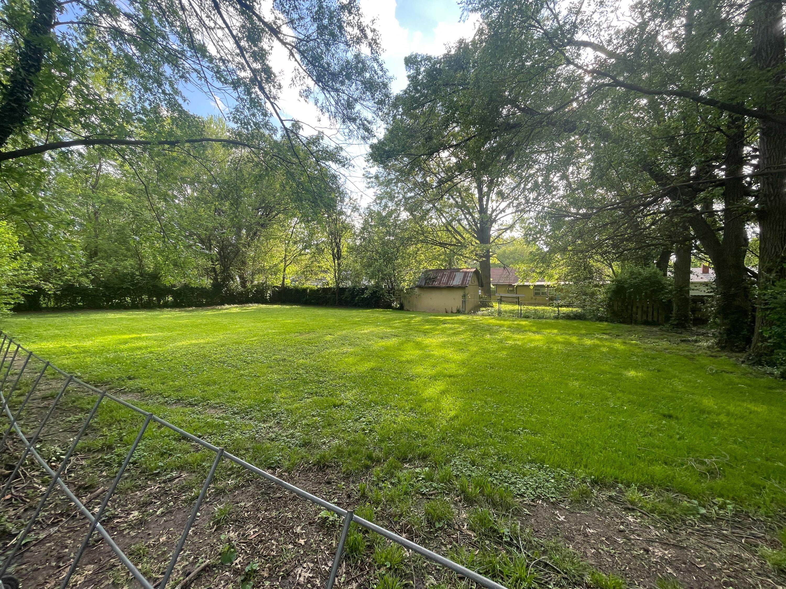 1857 South Holland Avenue Property Photo 73