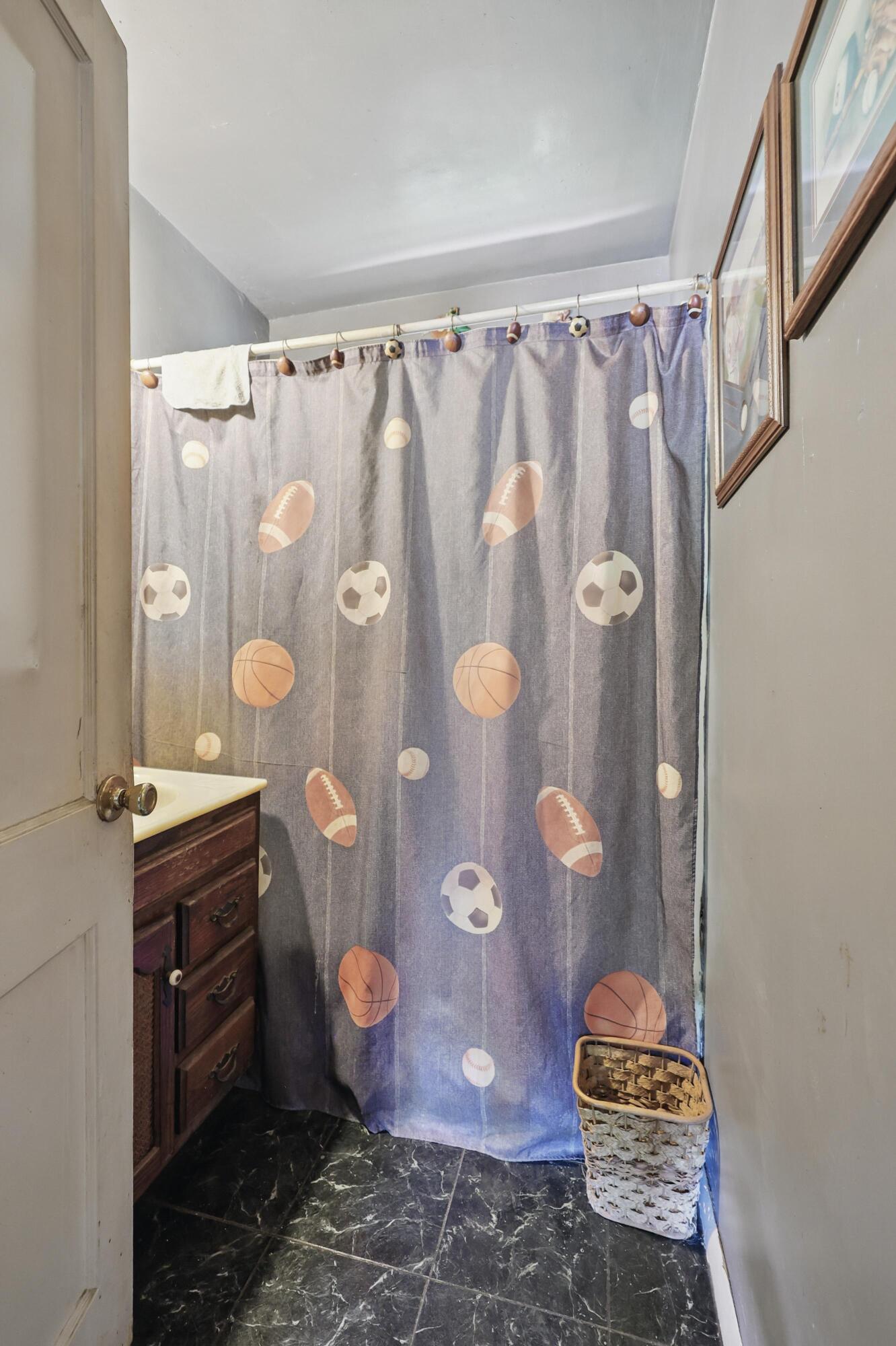 1014 Sycamore Property Photo 14