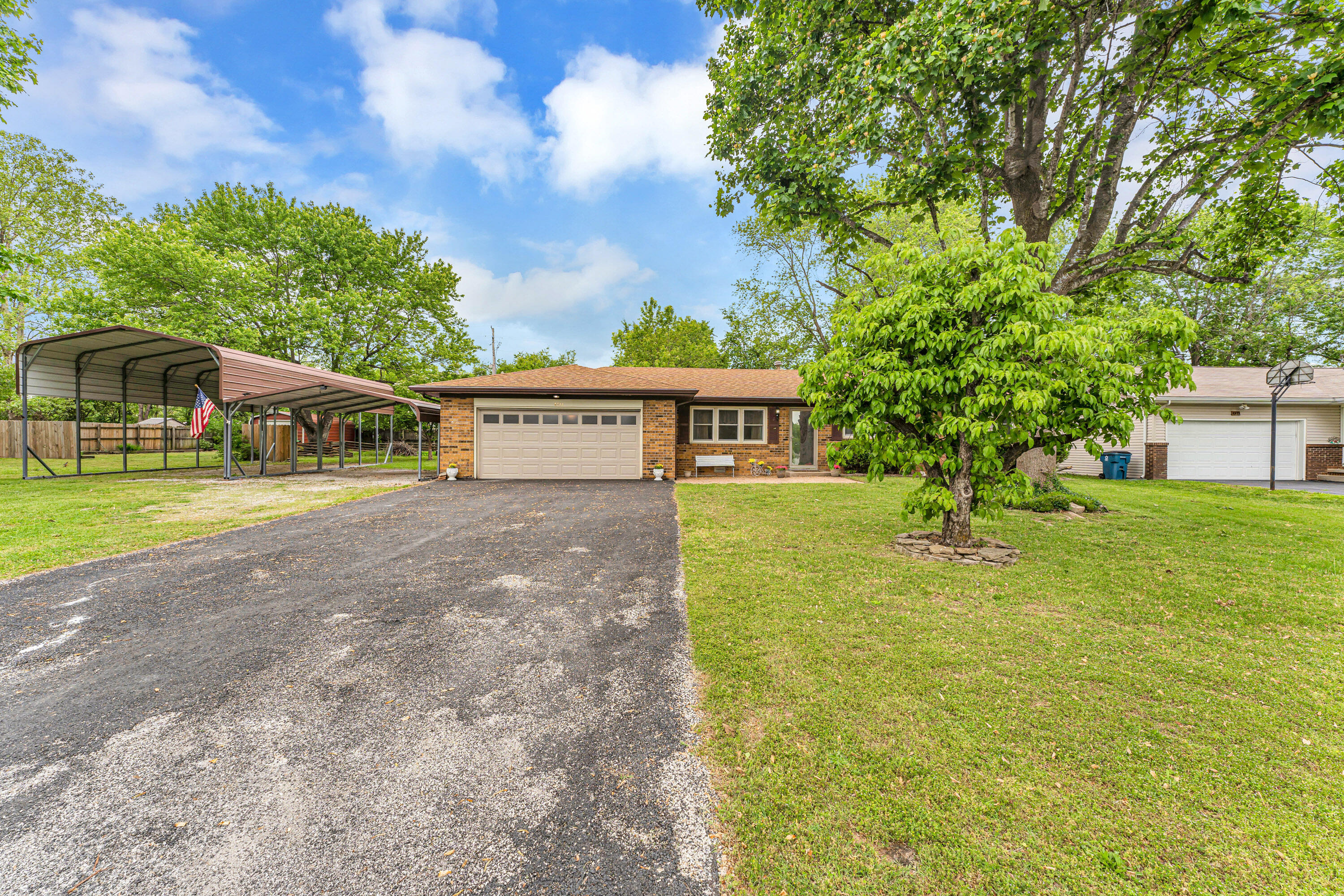 4111 West Gardenia Drive Property Photo