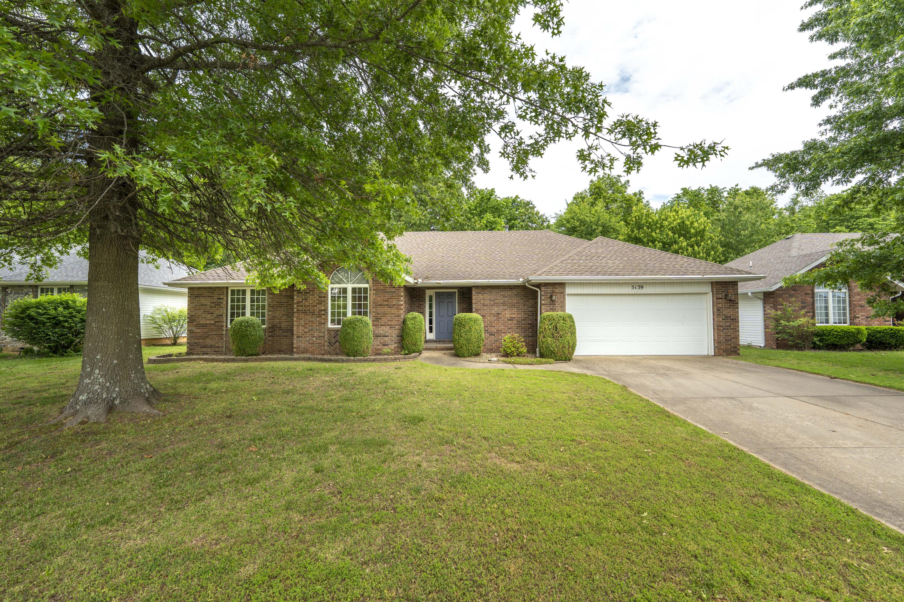 5139 South Aspen Drive Property Photo