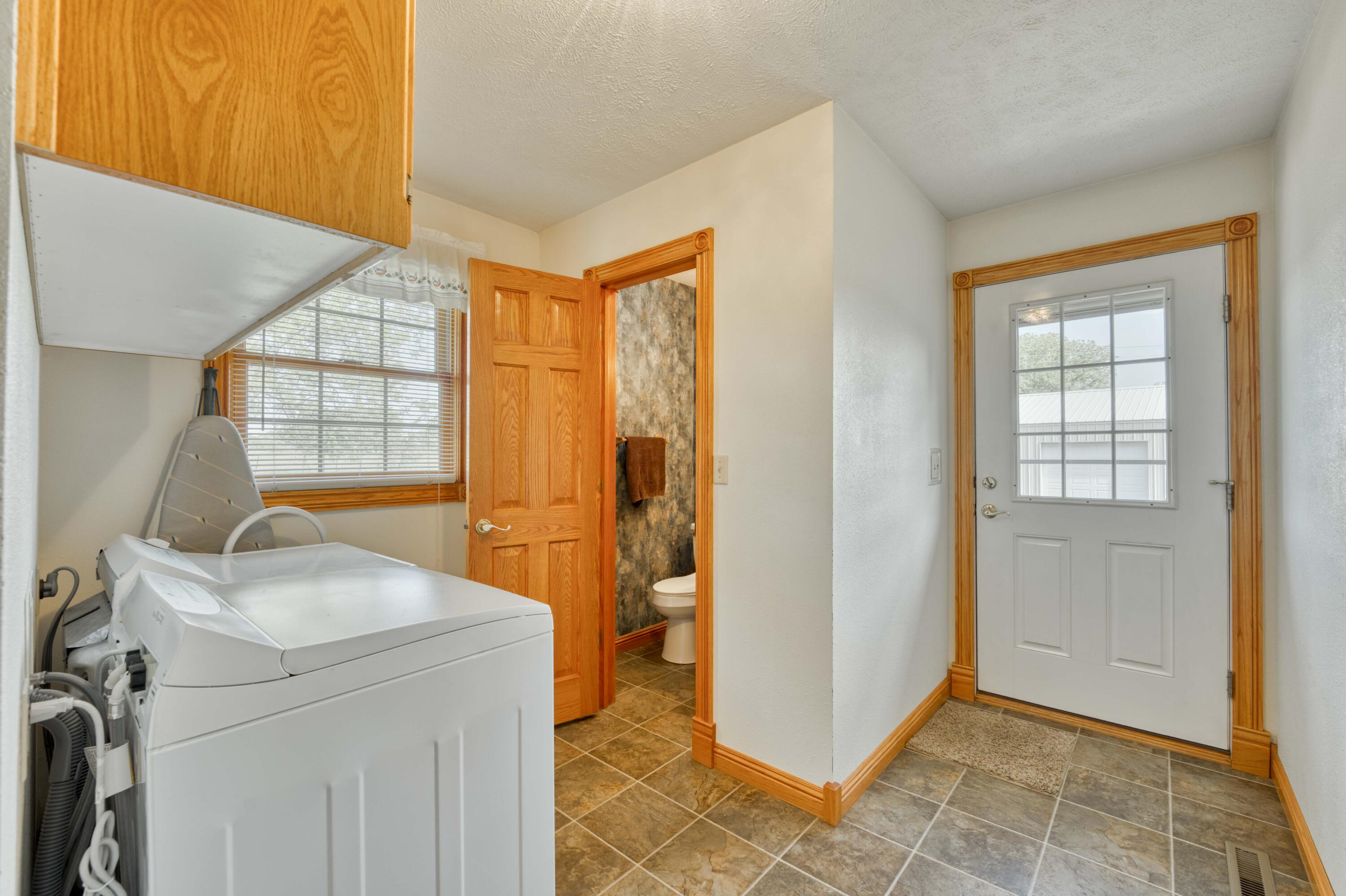 9169 West Farm Road 60 Property Photo 19
