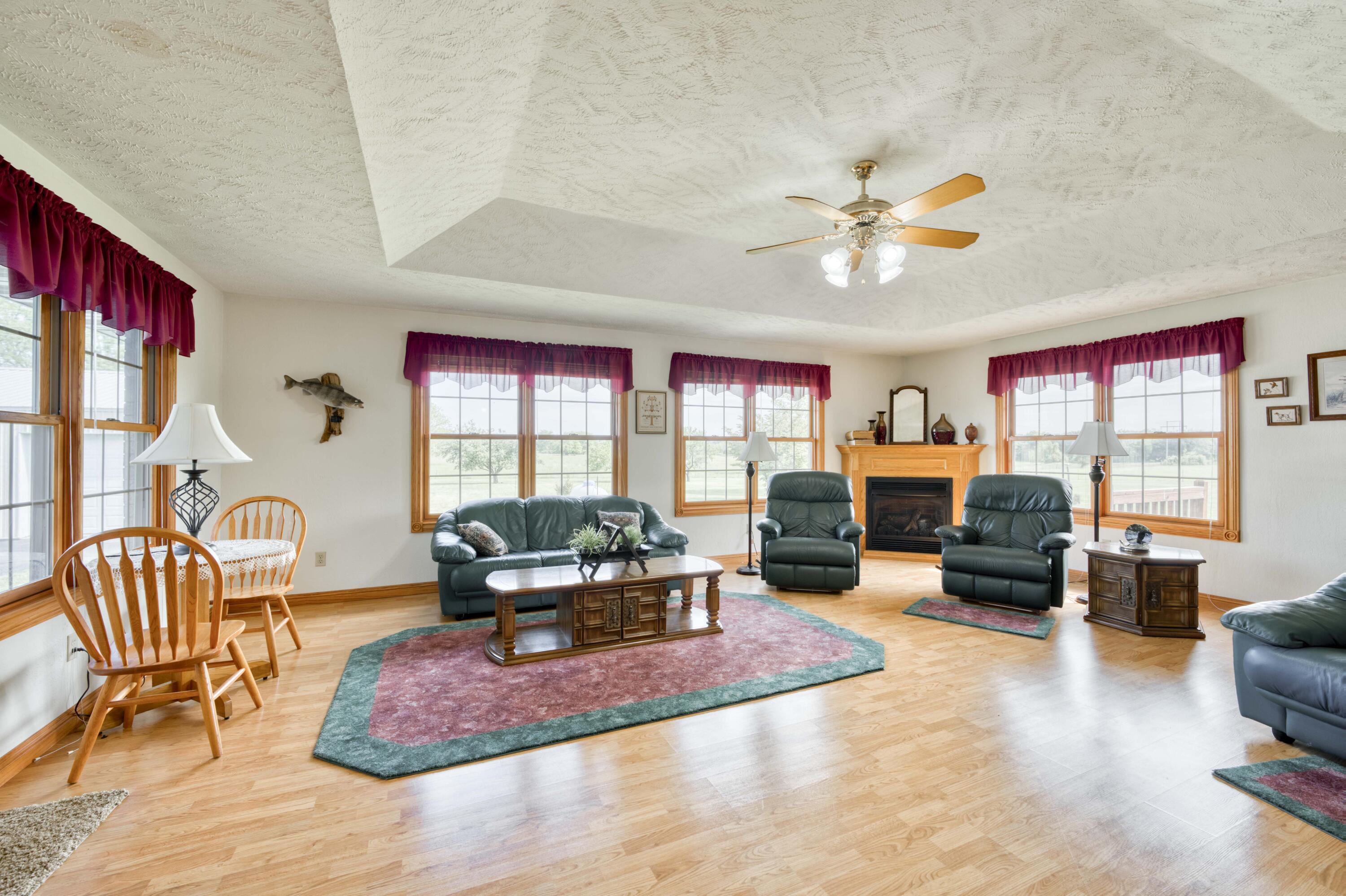9169 West Farm Road 60 Property Photo 22