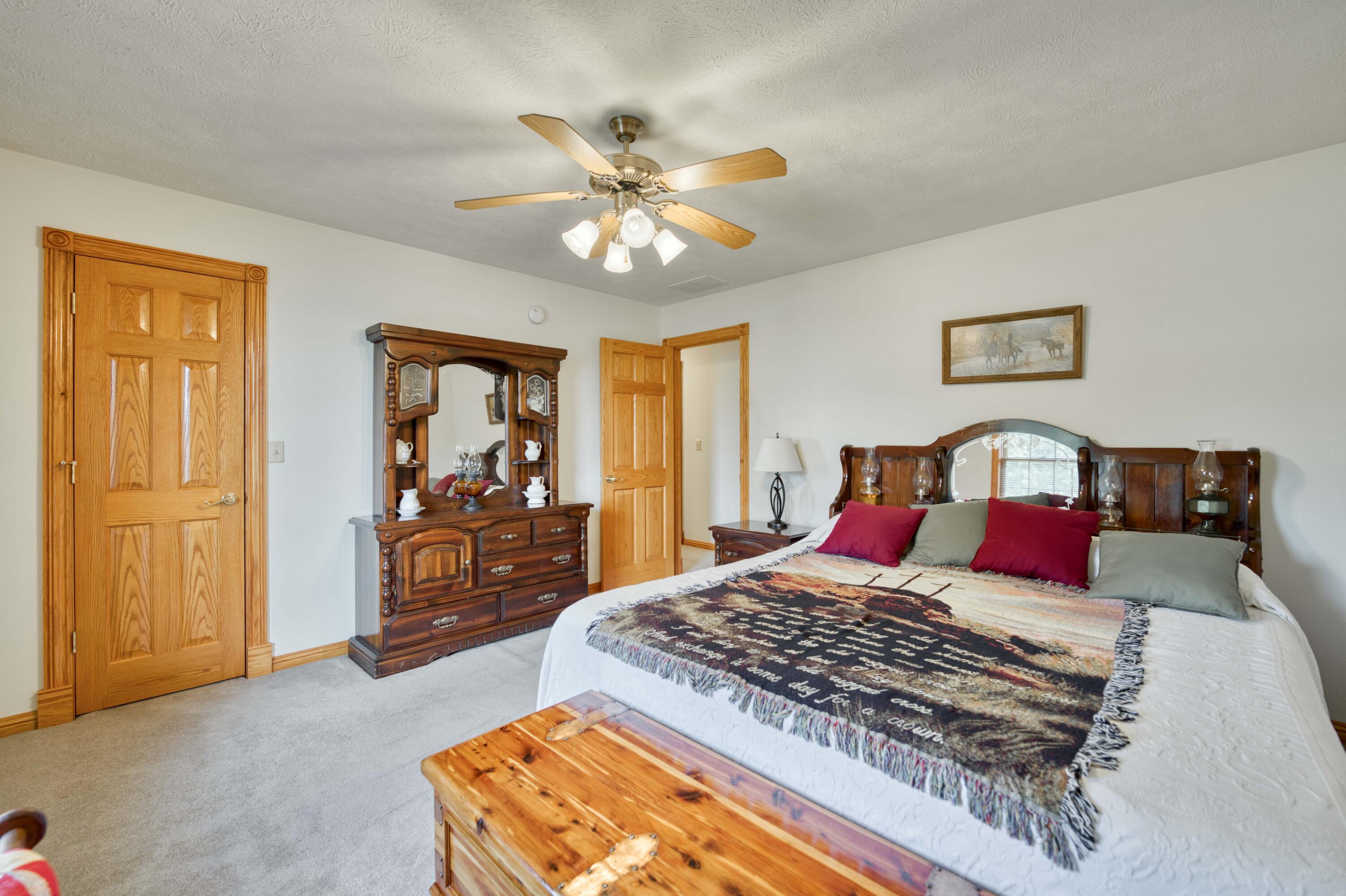 9169 West Farm Road 60 Property Photo 31