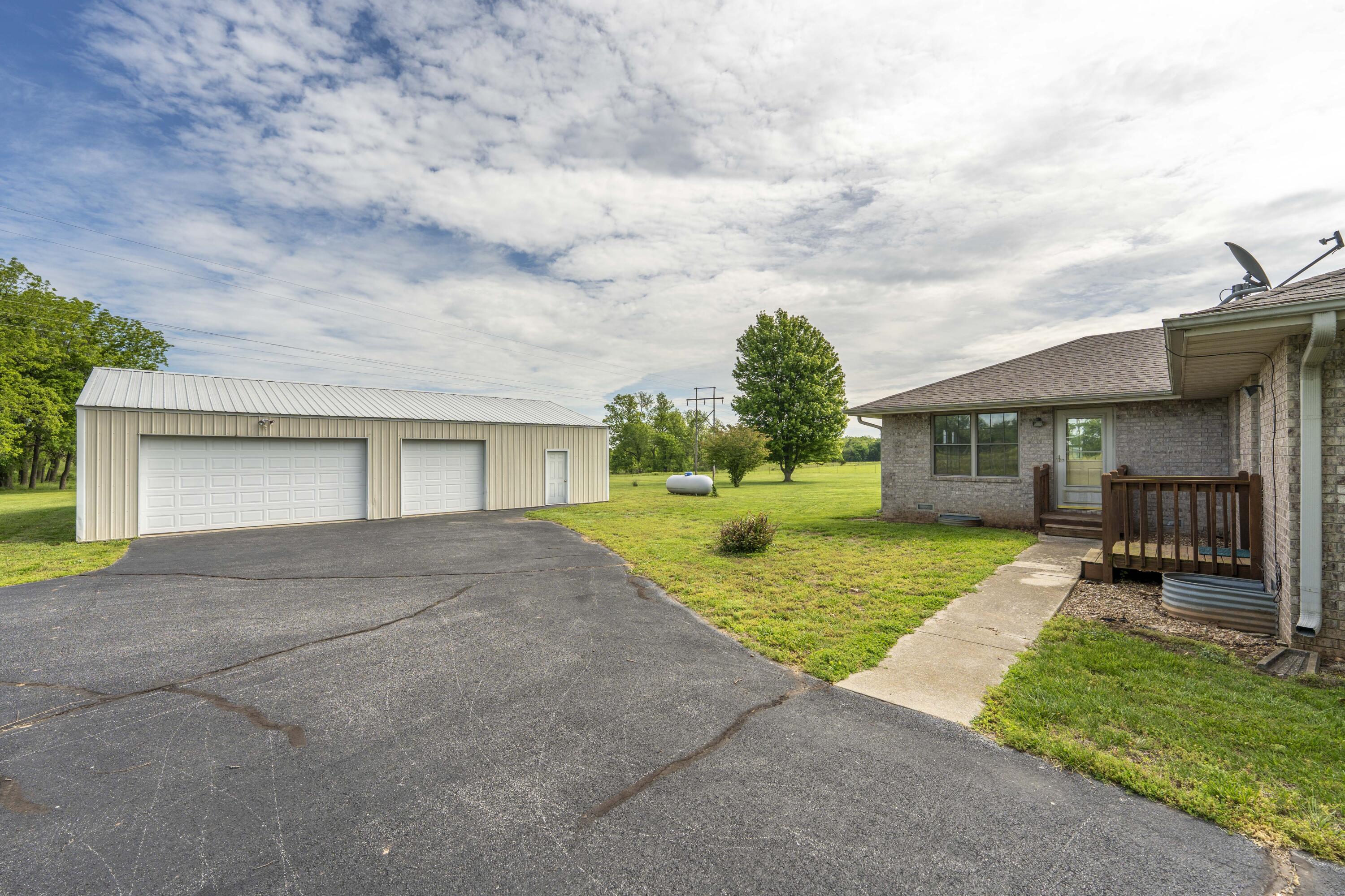 9169 West Farm Road 60 Property Photo 38