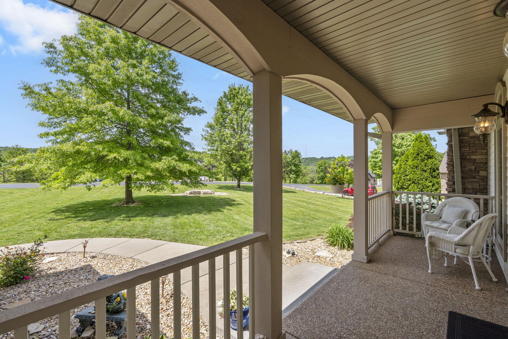 122 Arabian Way Property Photo 4