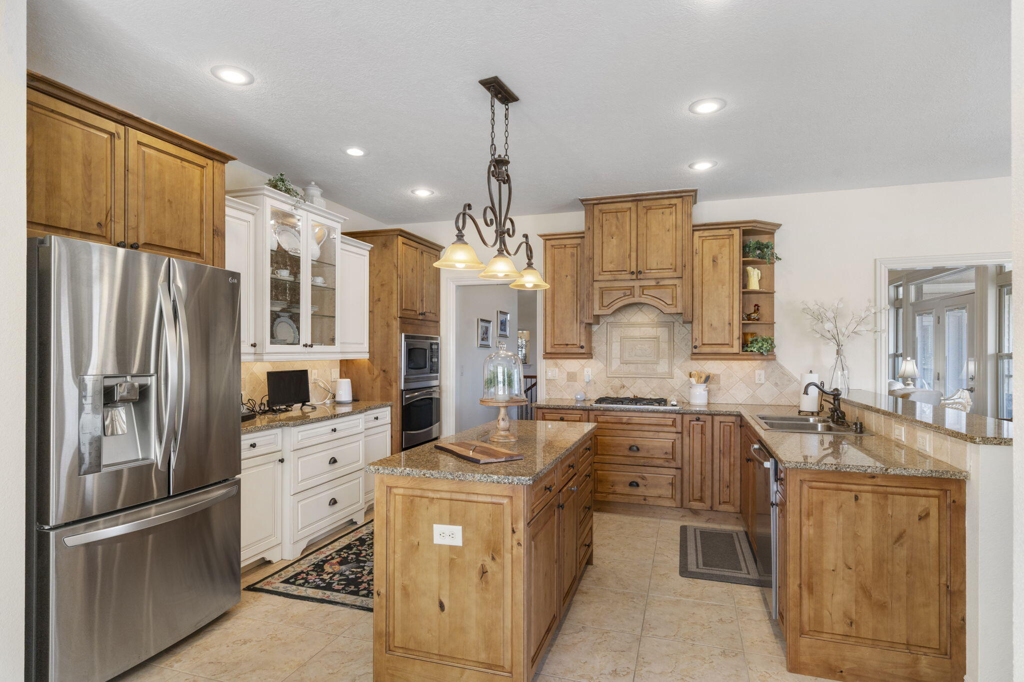 122 Arabian Way Property Photo 14