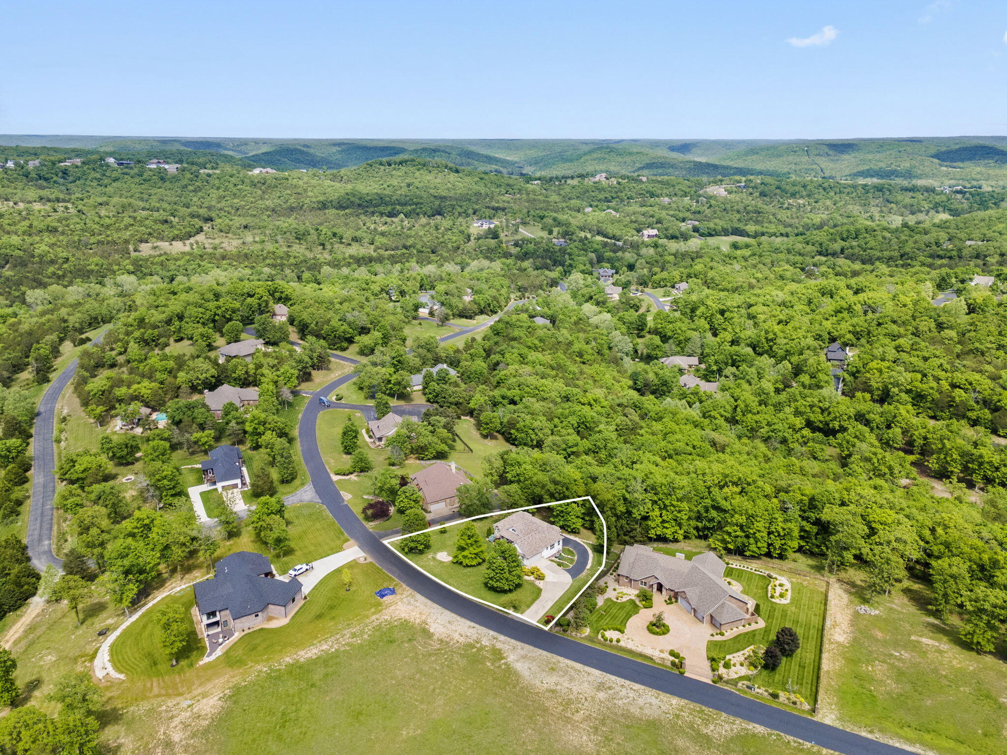 122 Arabian Way Property Photo 49