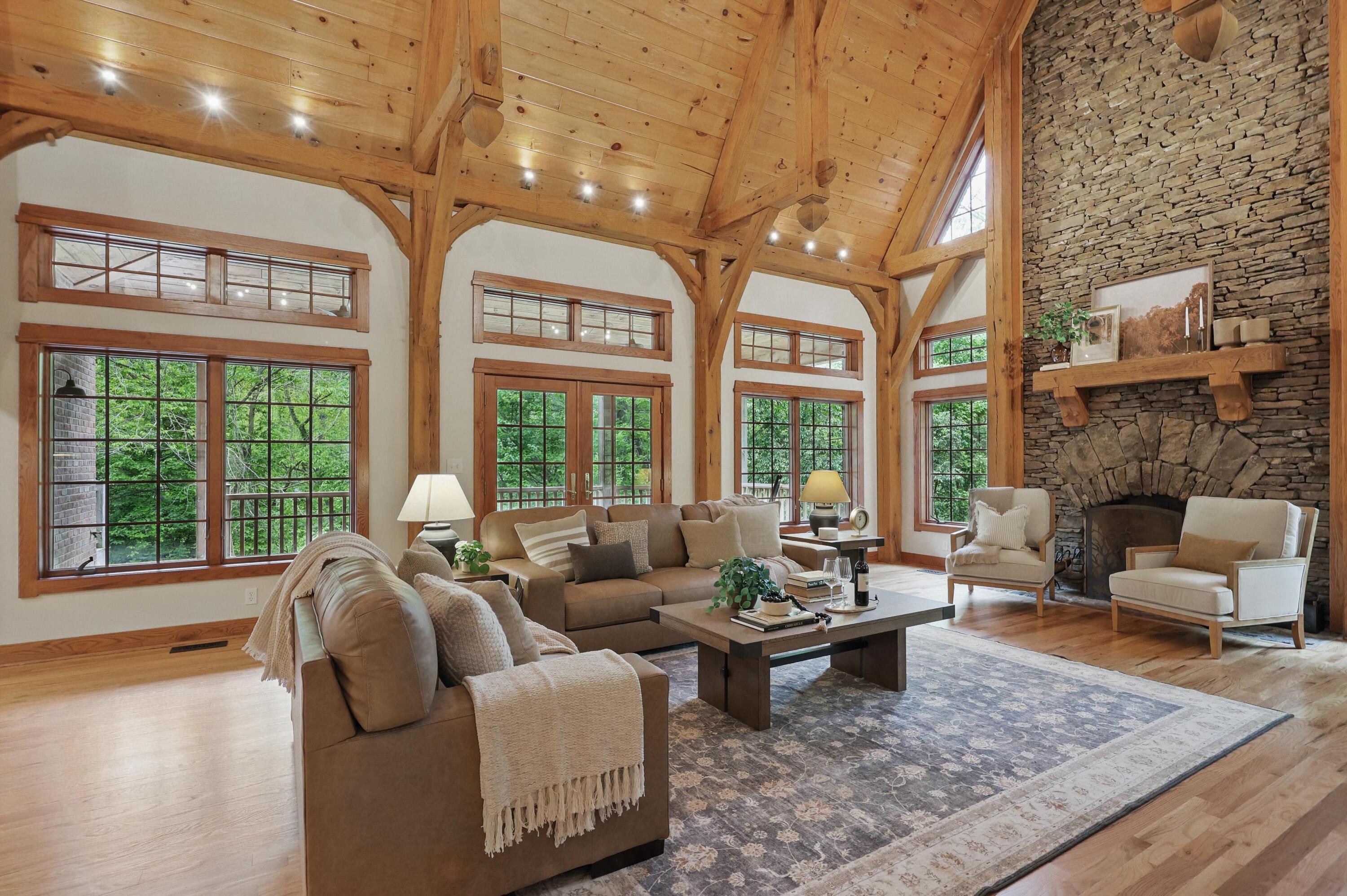 4955 Deer Run Loop Property Photo 5