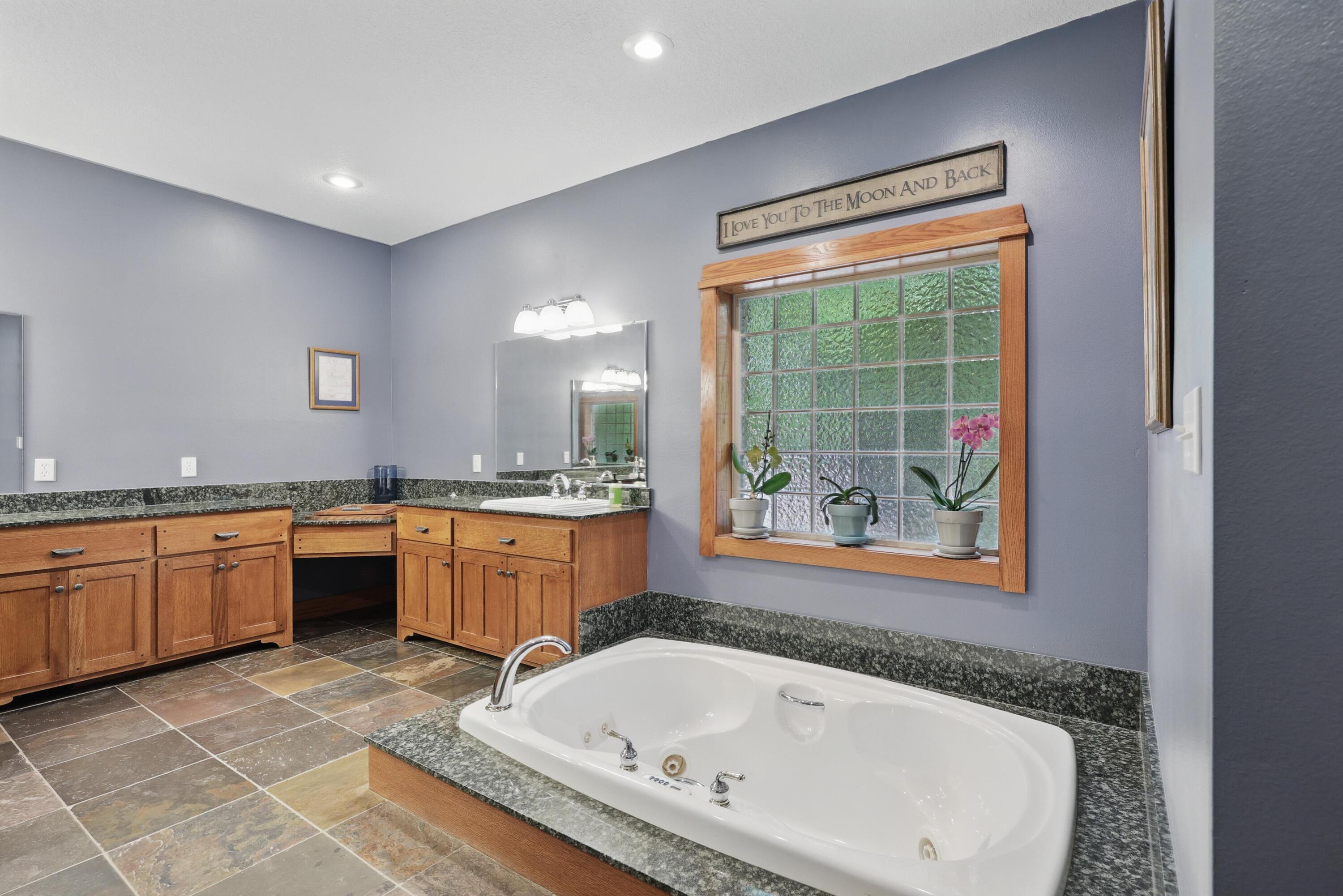 4955 Deer Run Loop Property Photo 32