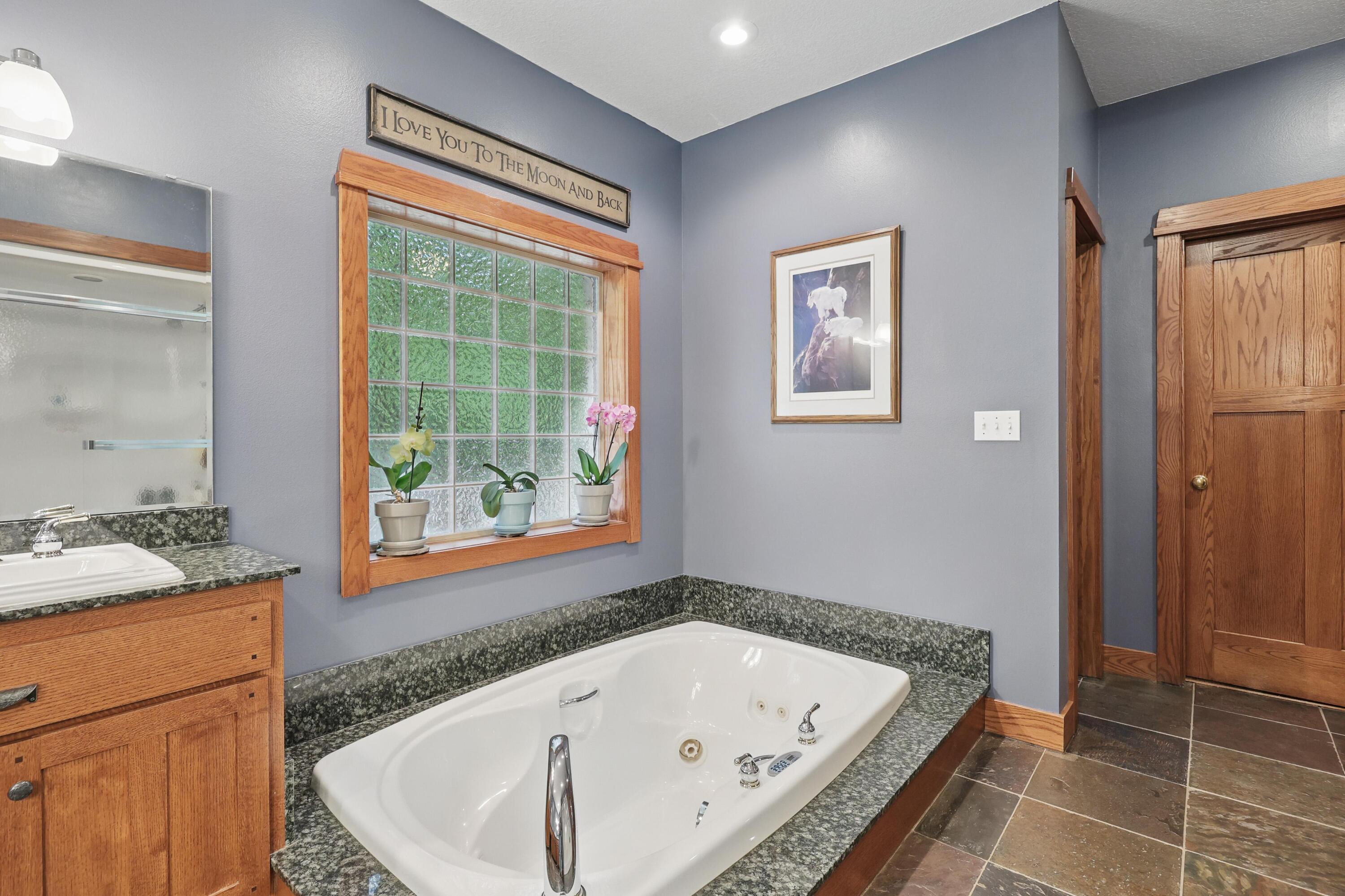 4955 Deer Run Loop Property Photo 35