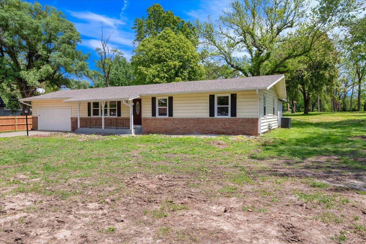 3156 North National Avenue Property Photo 4