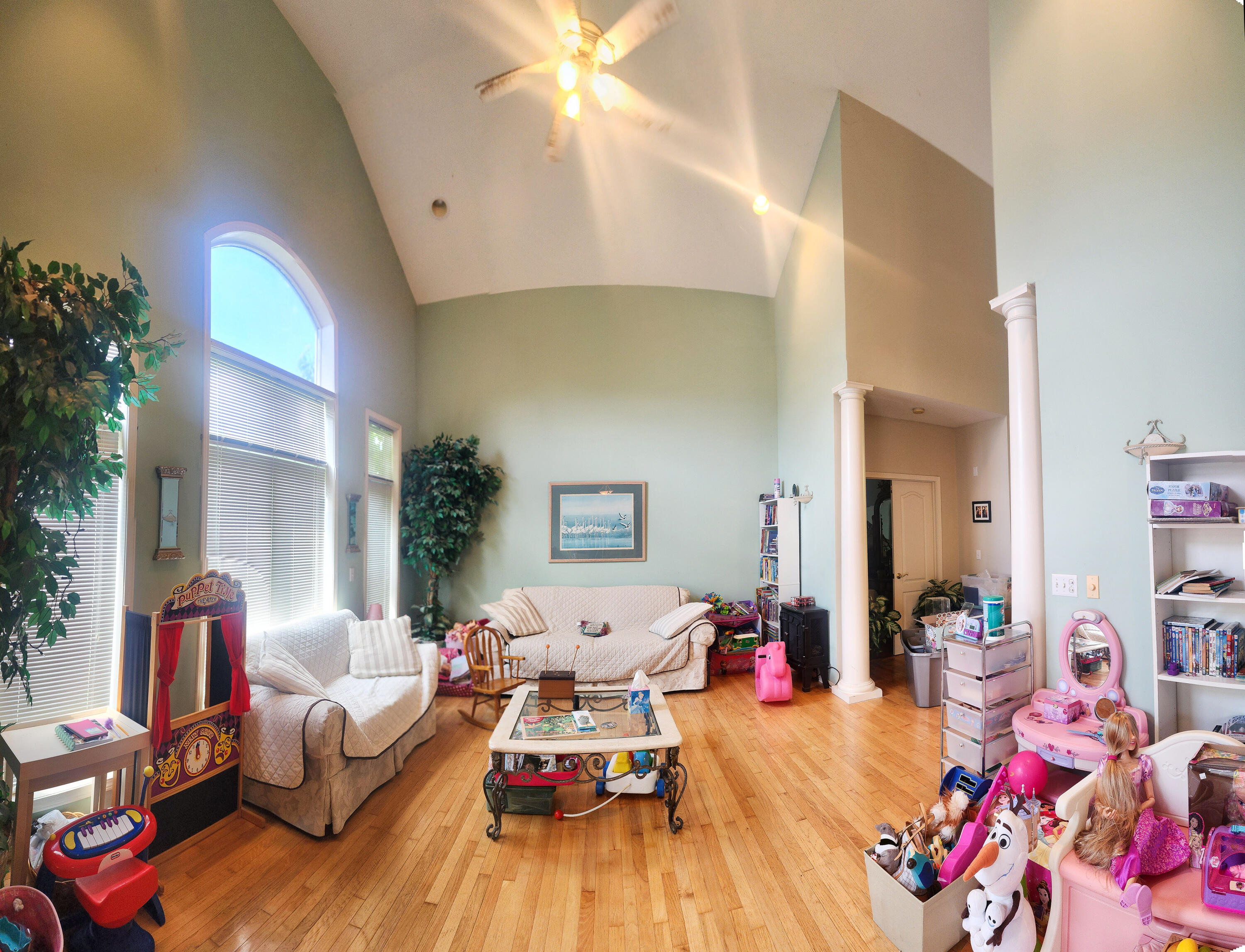 2016 Timberlake Road Property Photo 3