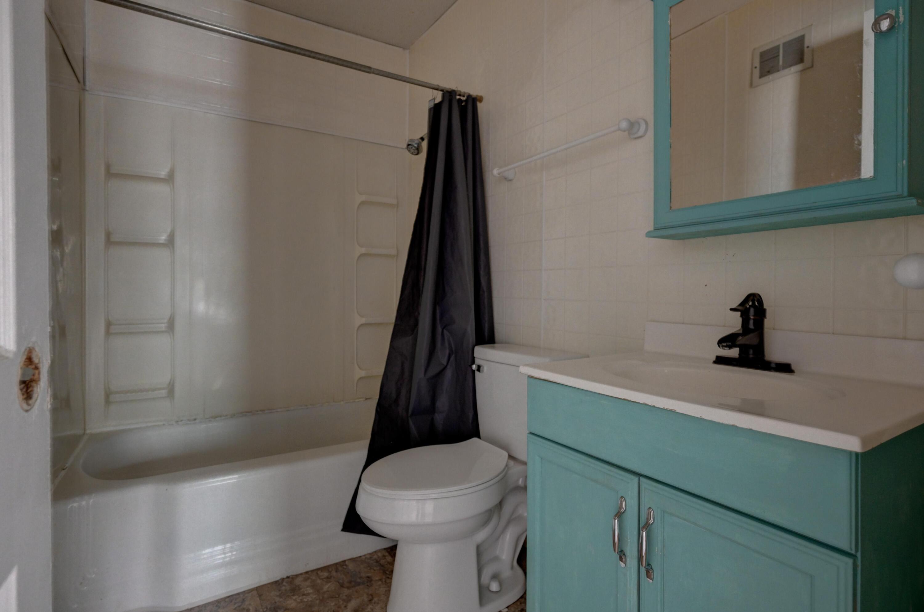 817 Kentland Drive Property Photo 20