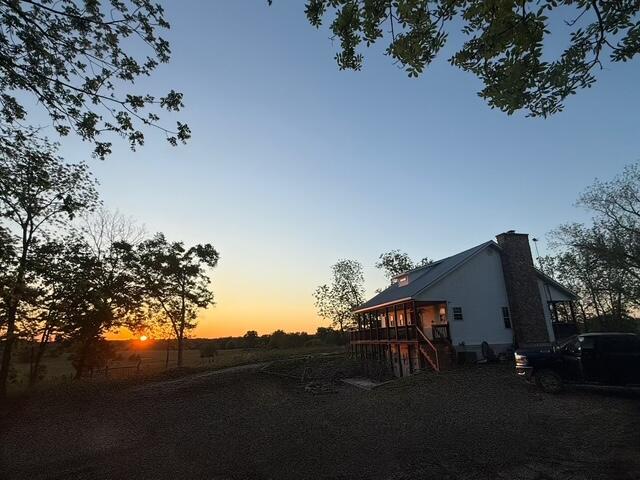 9386 County Road 2660 Property Photo