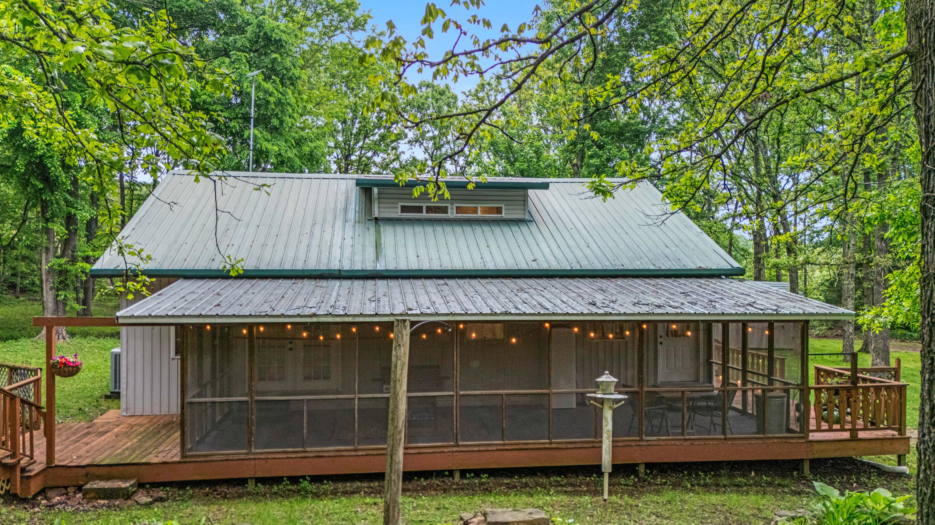 9616 County Road 6310 Property Photo 6