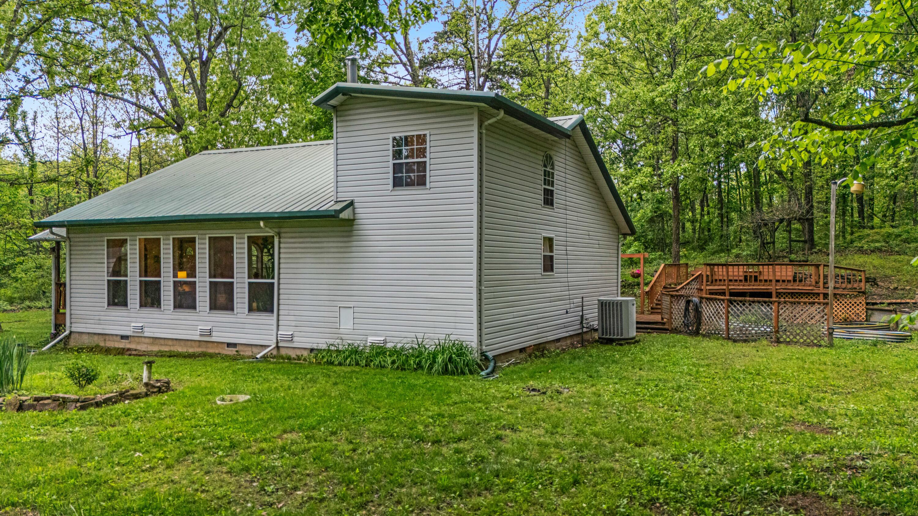 9616 County Road 6310 Property Photo 7