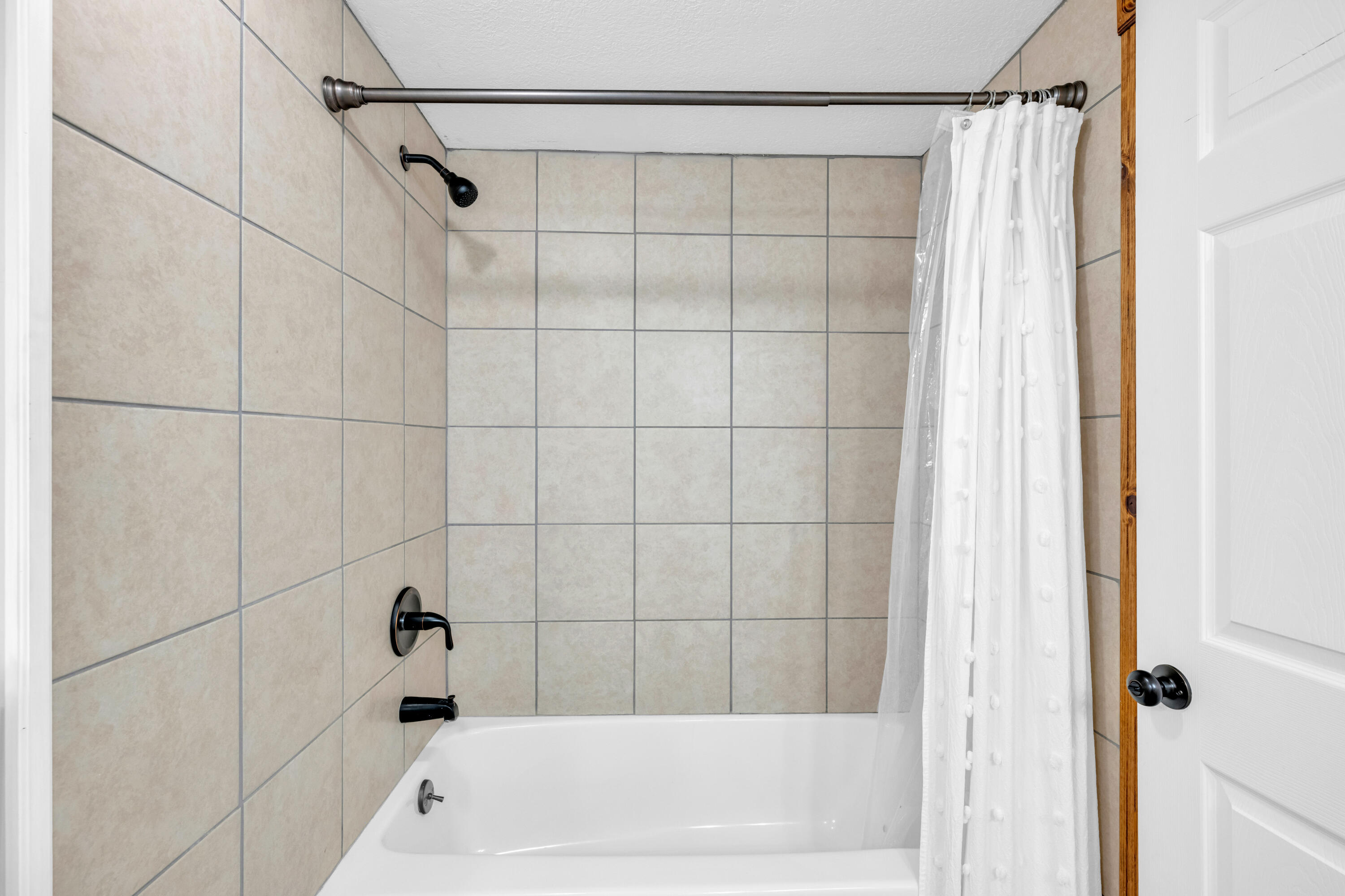 9616 County Road 6310 Property Photo 32