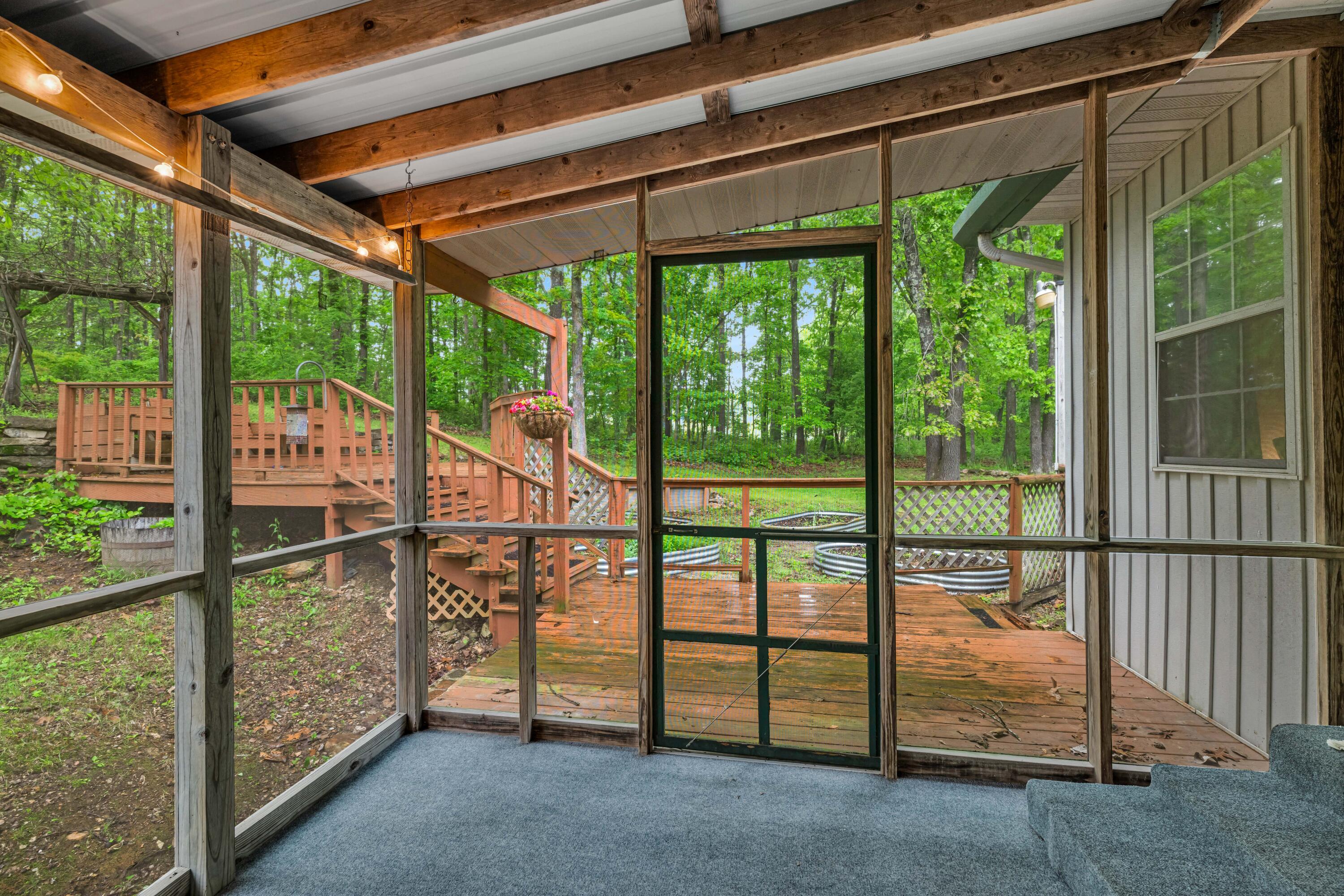 9616 County Road 6310 Property Photo 43