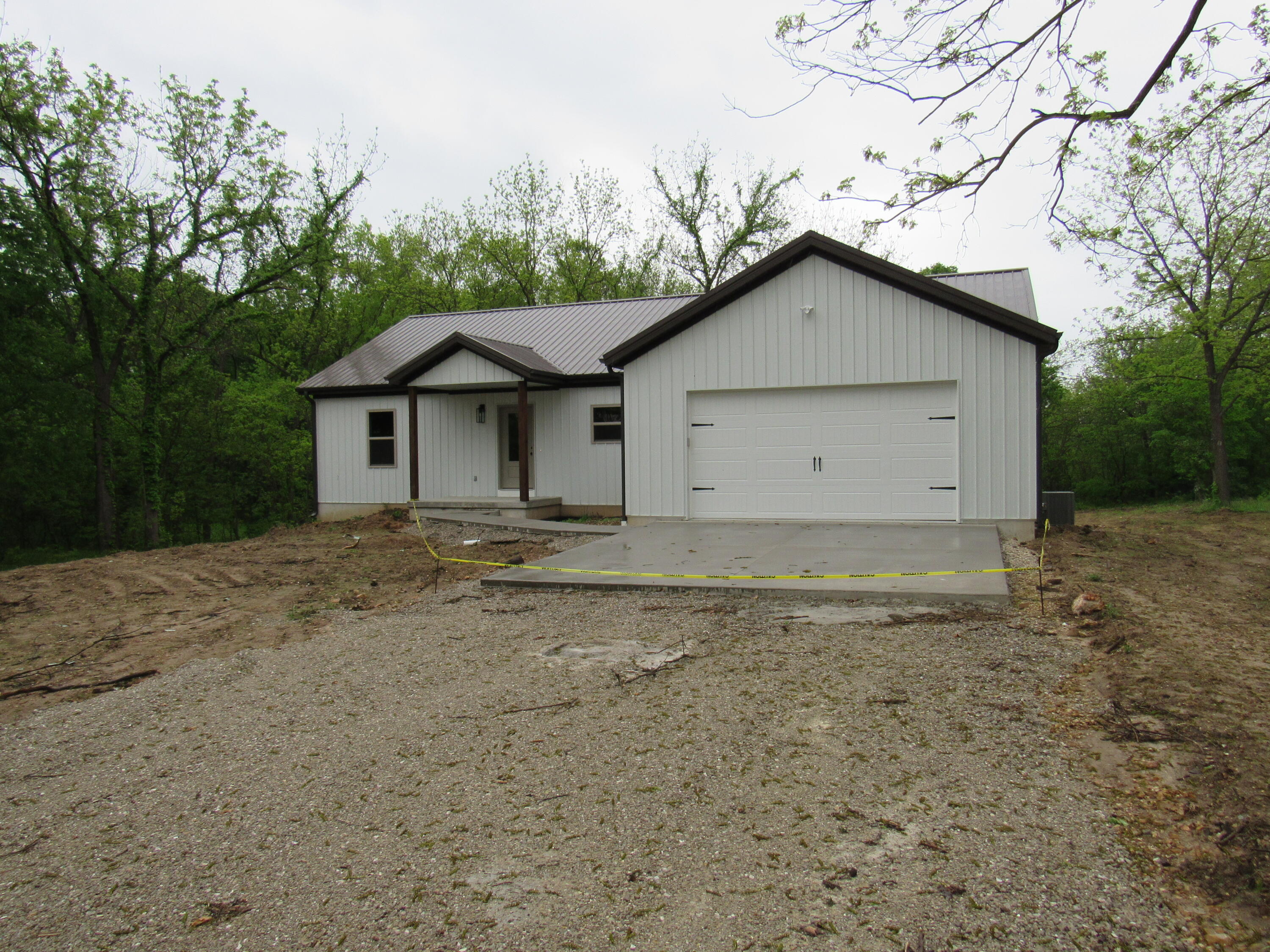 748 Birdsong Lane Property Photo 2