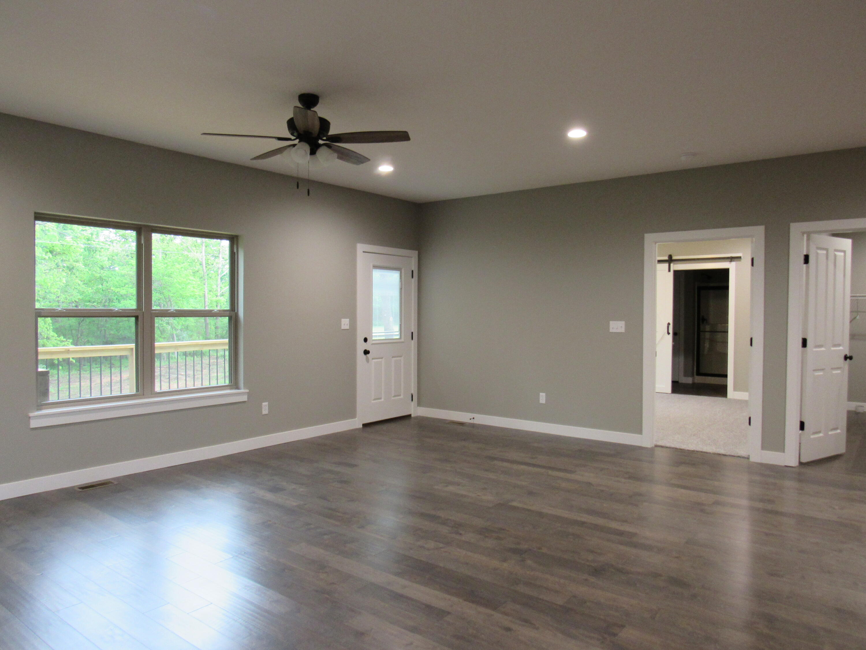 748 Birdsong Lane Property Photo 13