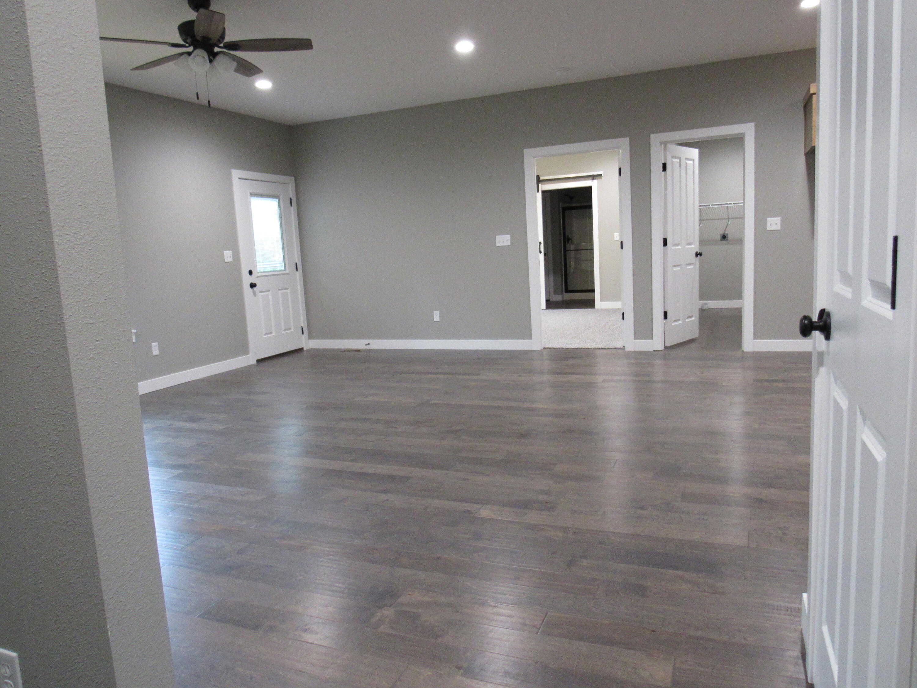 748 Birdsong Lane Property Photo 14