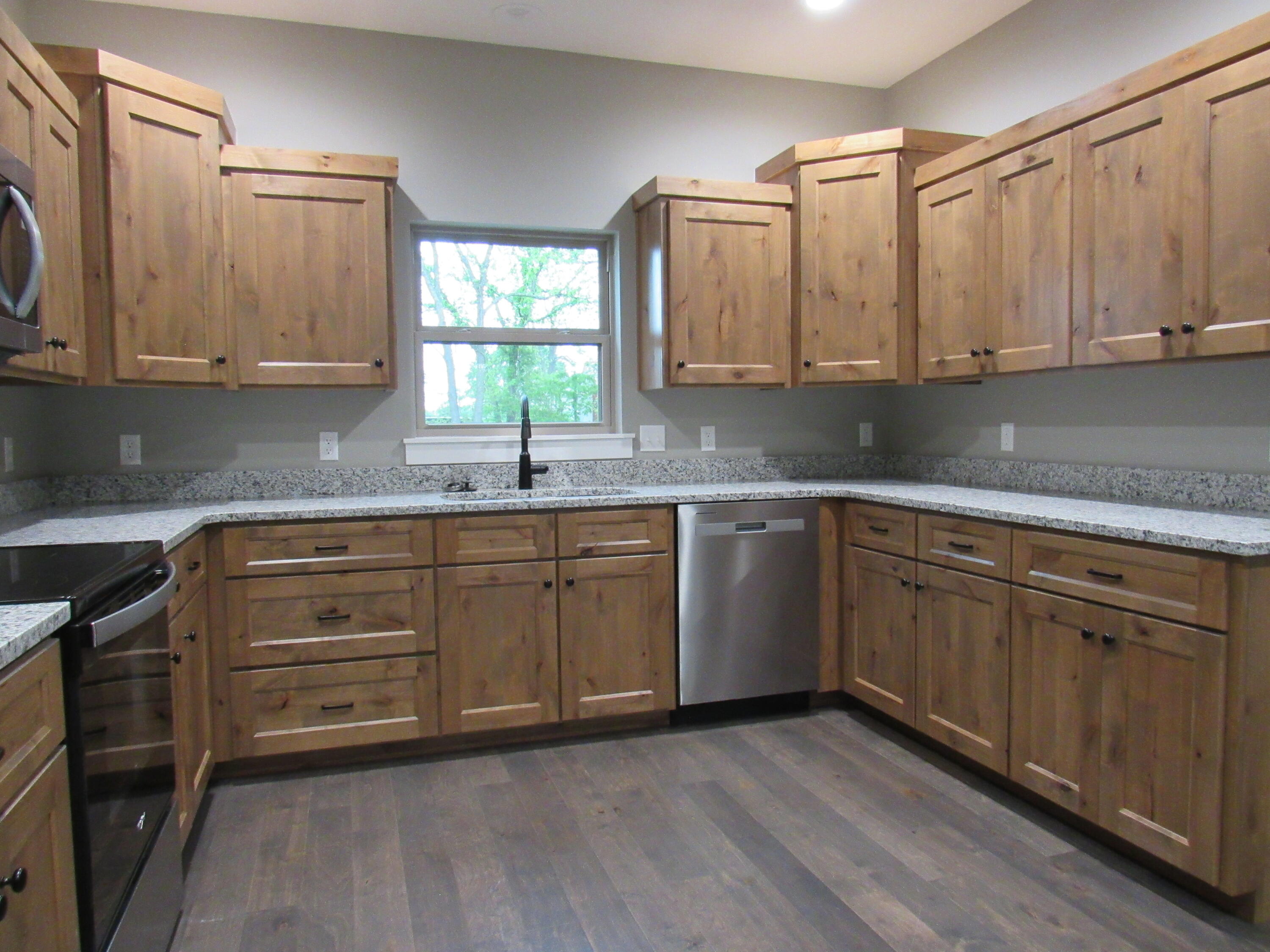 748 Birdsong Lane Property Photo 17