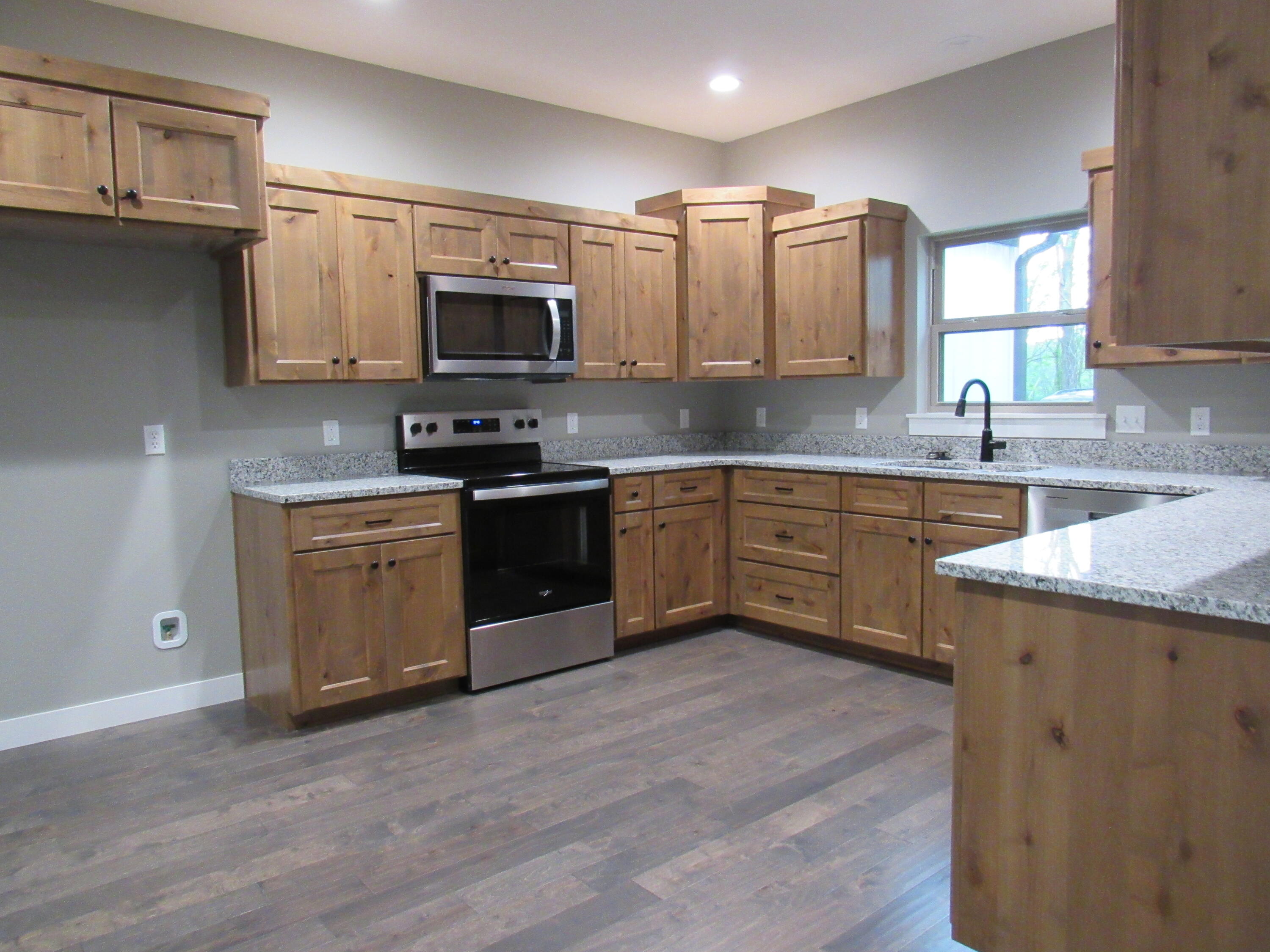 748 Birdsong Lane Property Photo 19