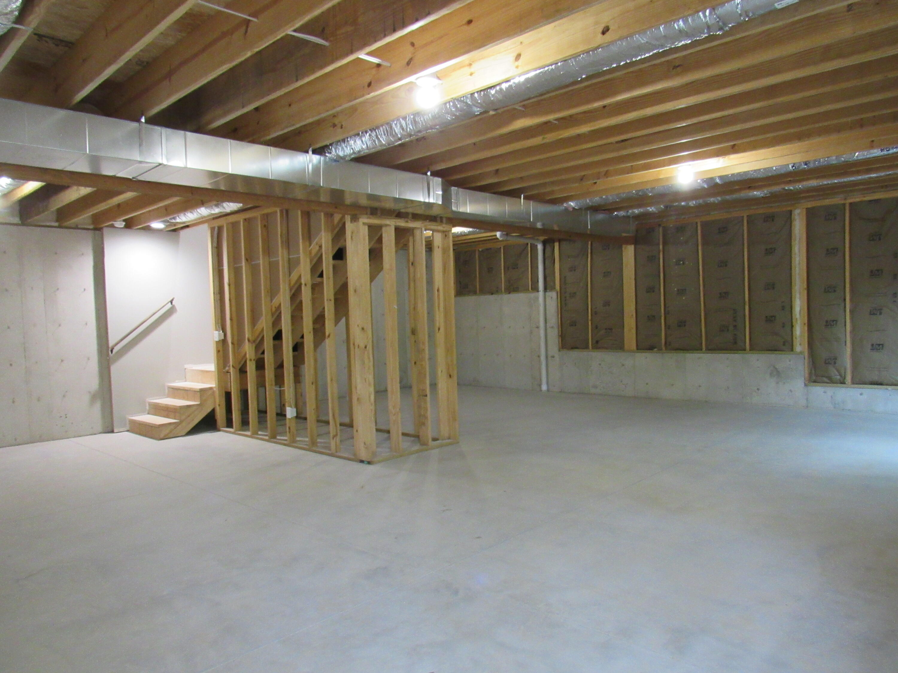 748 Birdsong Lane Property Photo 34