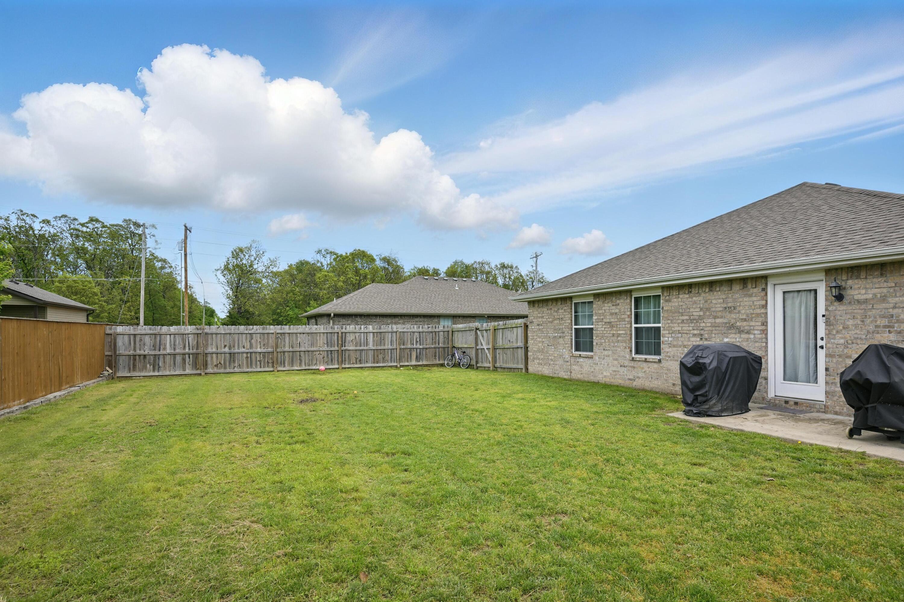 2102 Birdie Lane Property Photo 30