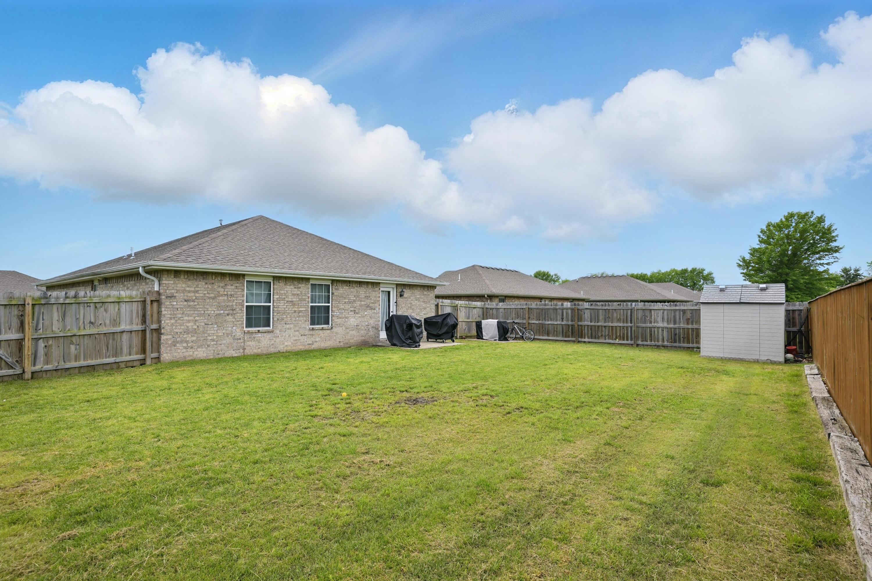 2102 Birdie Lane Property Photo 31