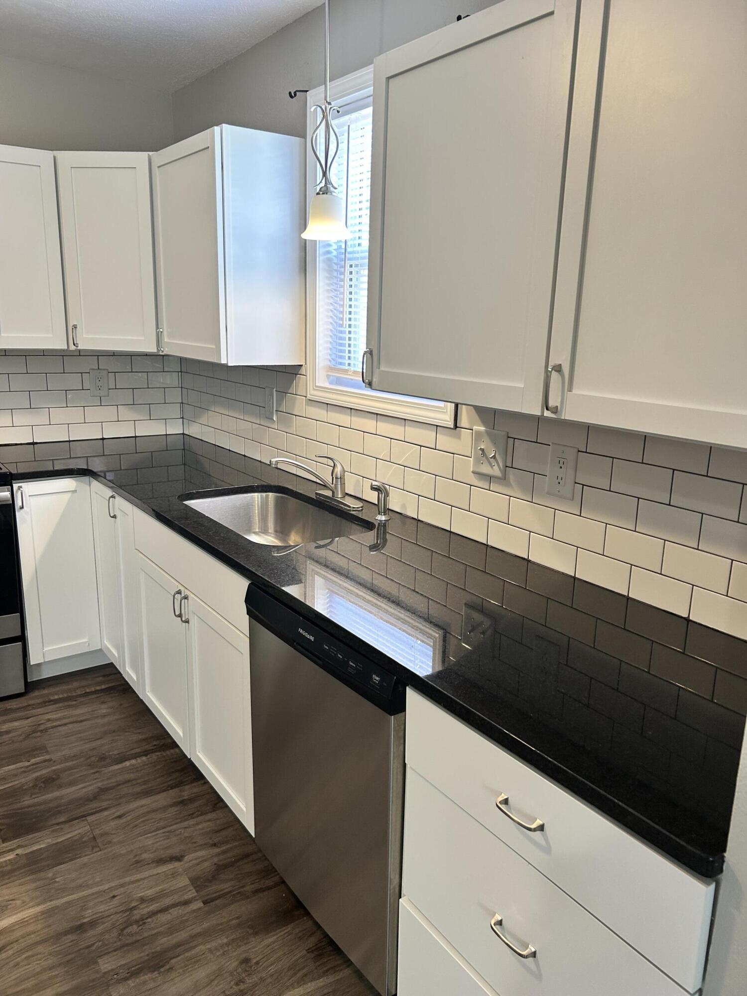 637 North Main Avenue Property Photo 12