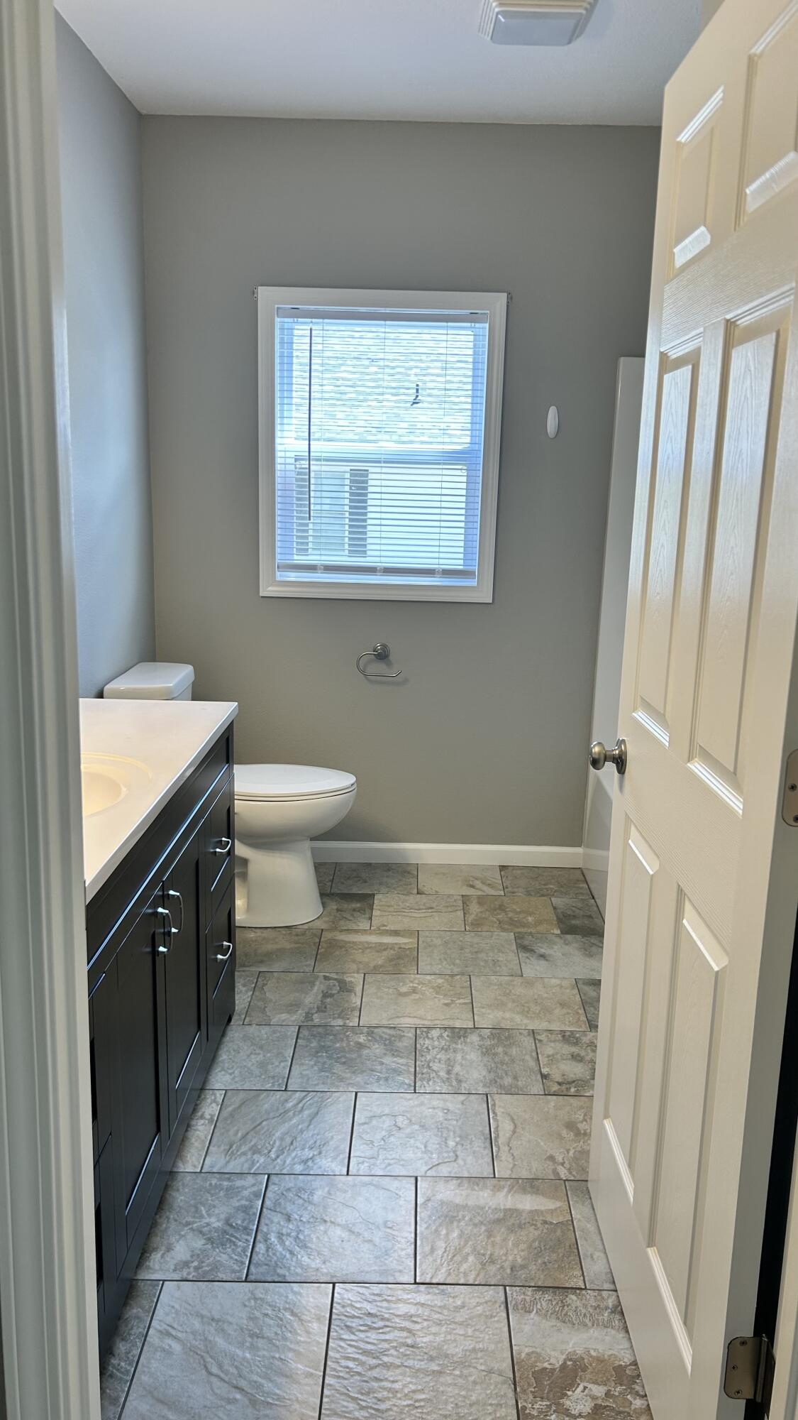637 North Main Avenue Property Photo 17