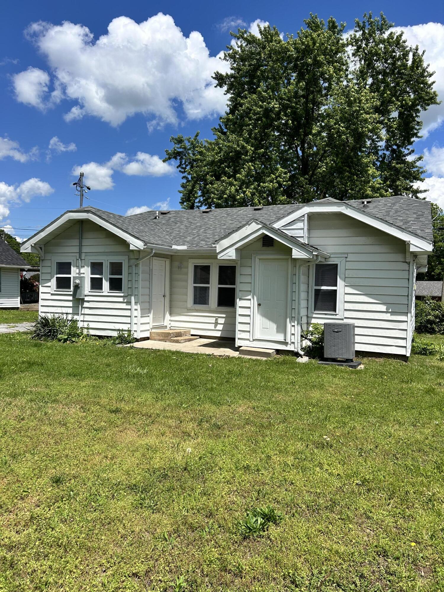 637 North Main Avenue Property Photo 32