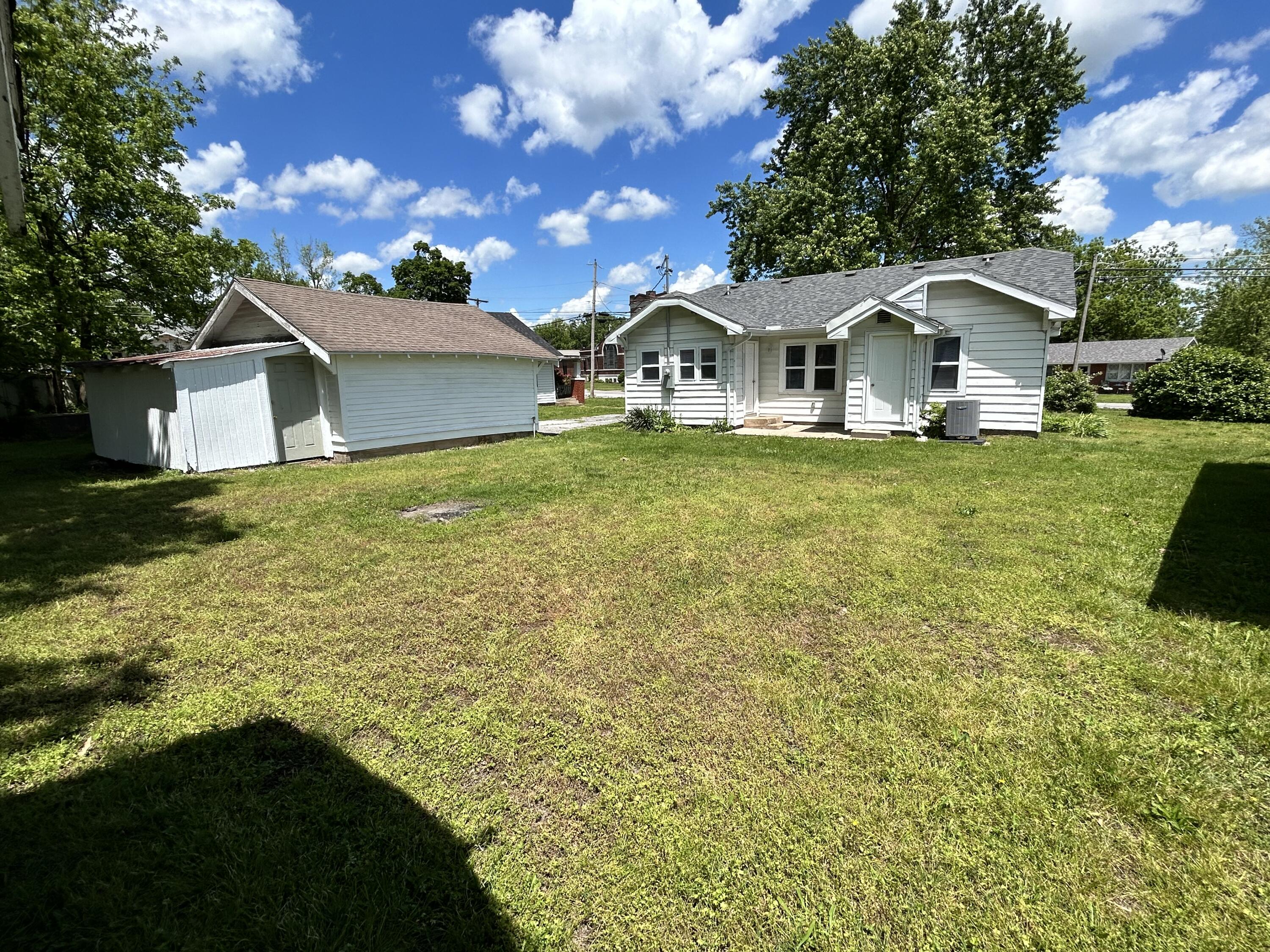 637 North Main Avenue Property Photo 33