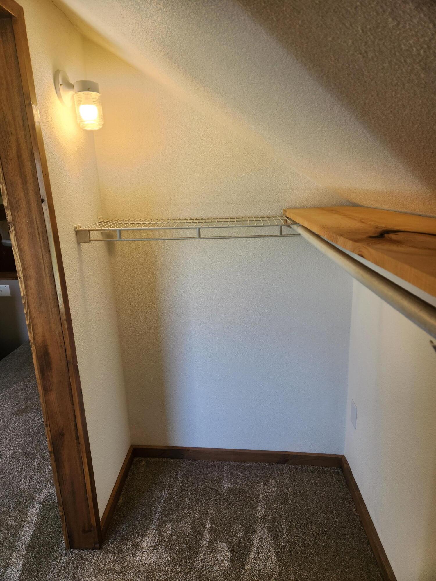 16090 Farm Road 2130 Property Photo 34
