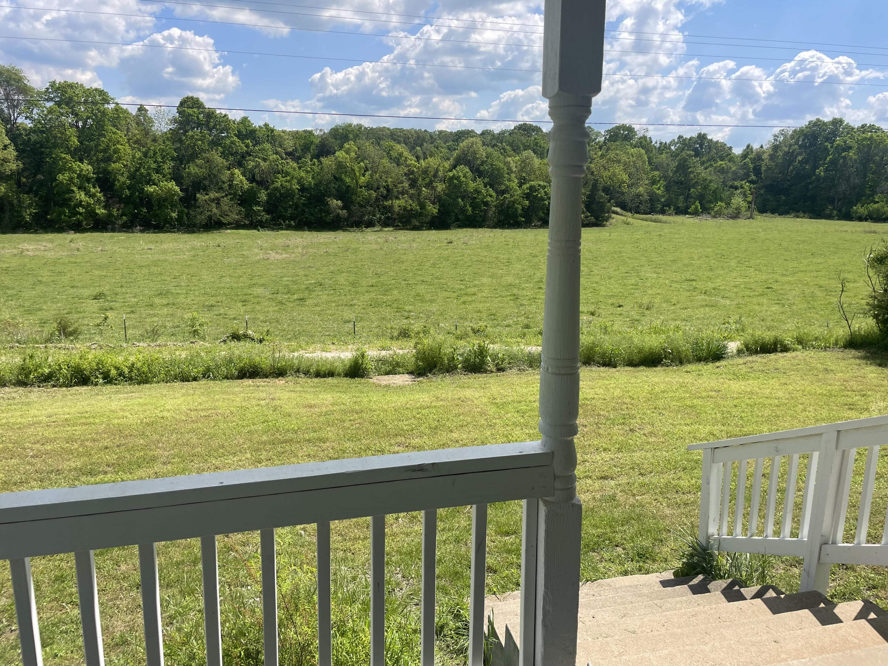 16090 Farm Road 2130 Property Photo 36