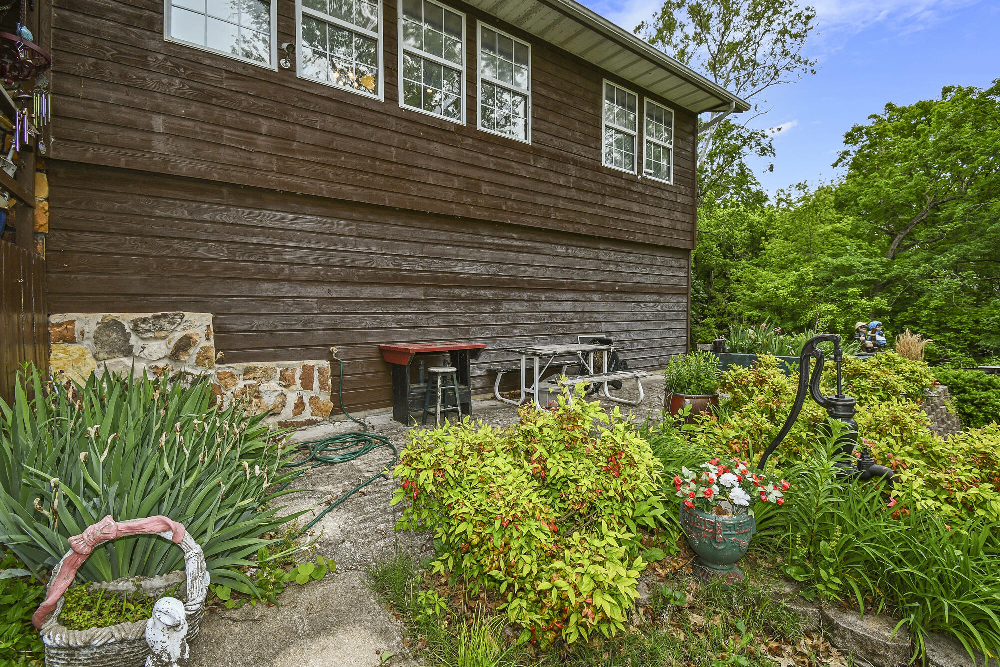 2723 State Highway Y Property Photo 8