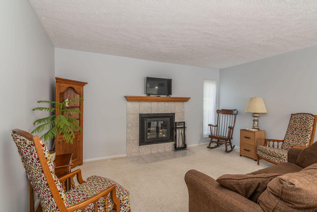 78 Elm Point Lane Property Photo 18