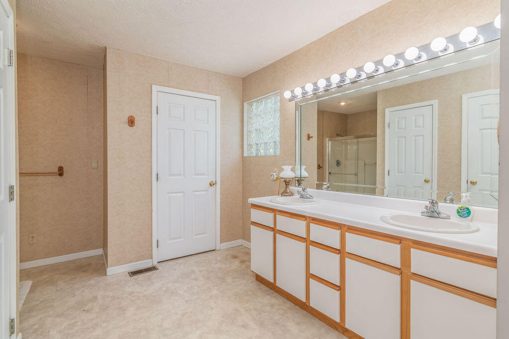 78 Elm Point Lane Property Photo 35