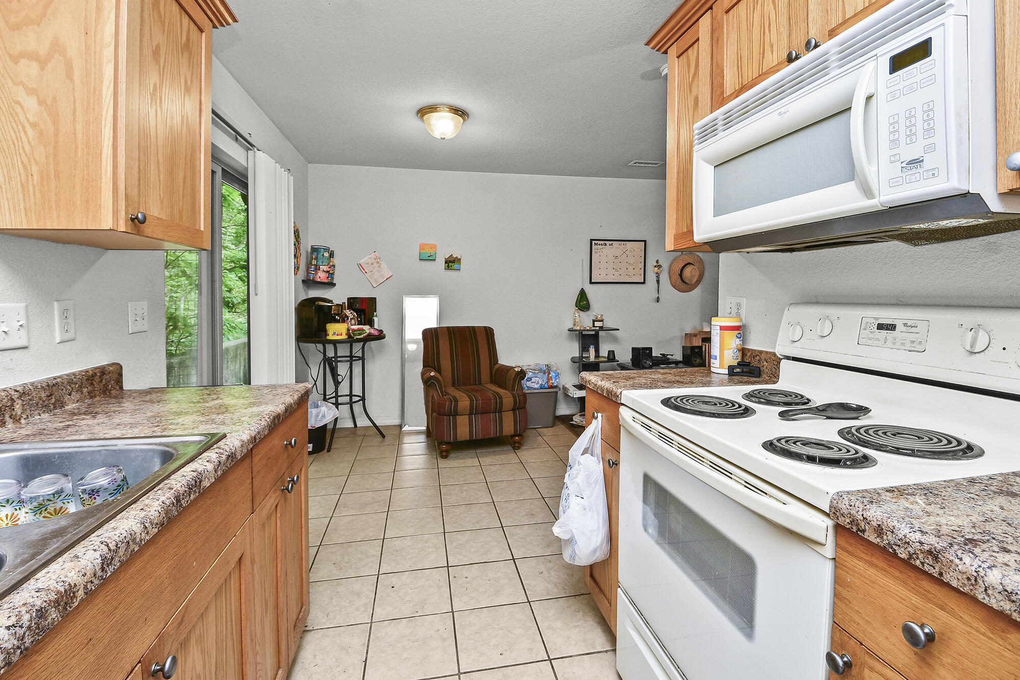 1292 Hillcrest Place Property Photo 20