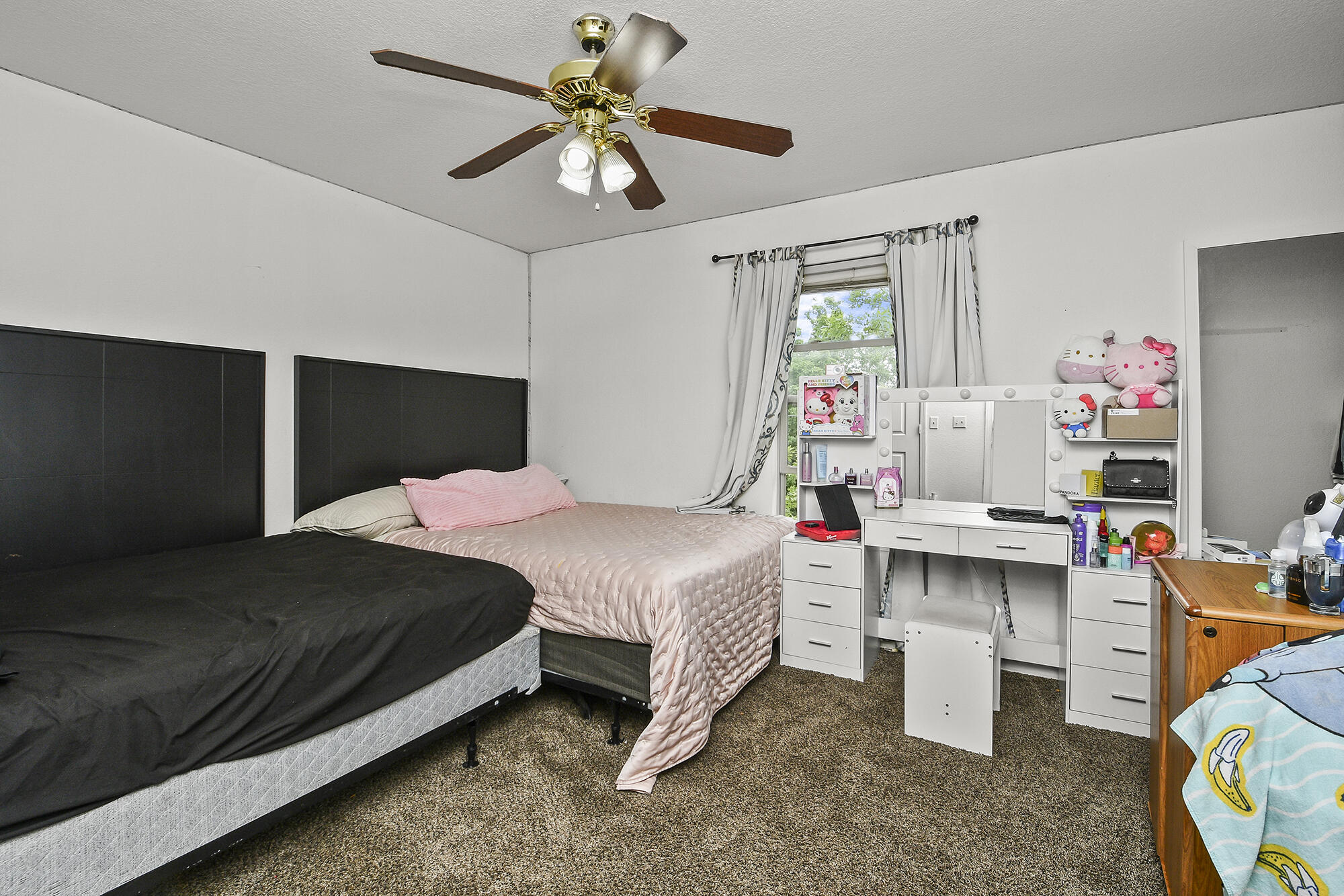 1292 Hillcrest Place Property Photo 22