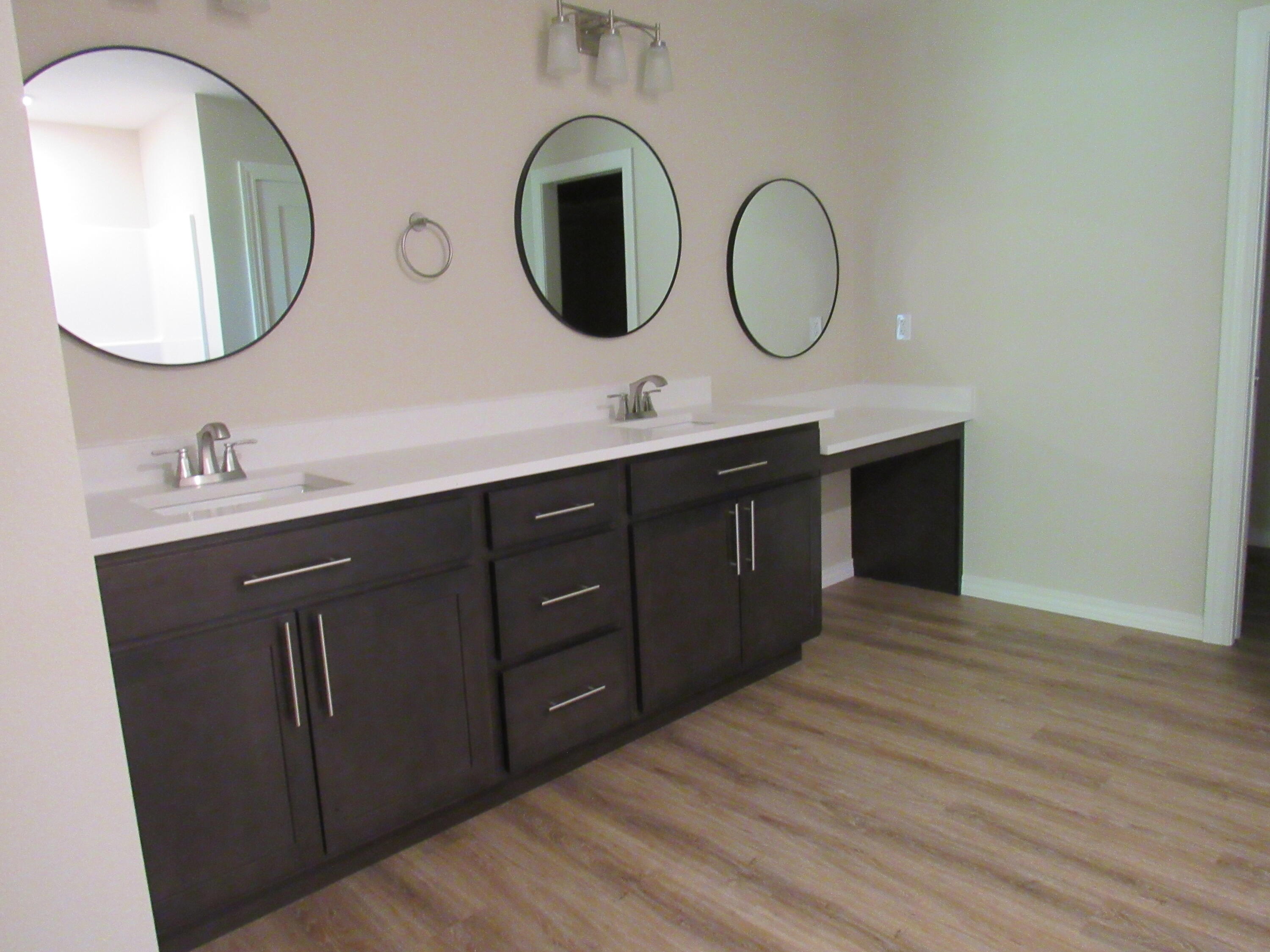 1560 Lacy Spring Drive Property Photo 21