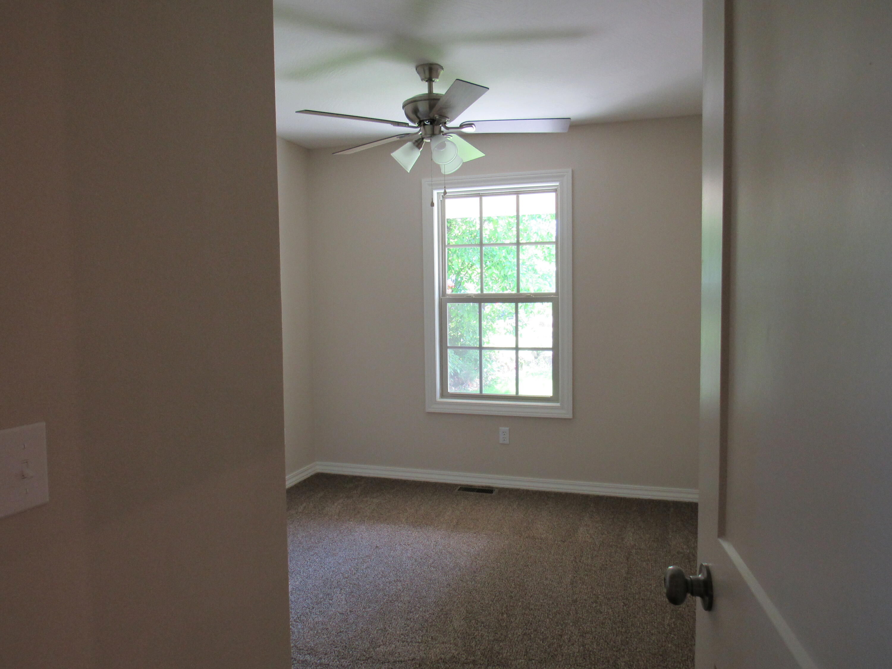 1560 Lacy Spring Drive Property Photo 32