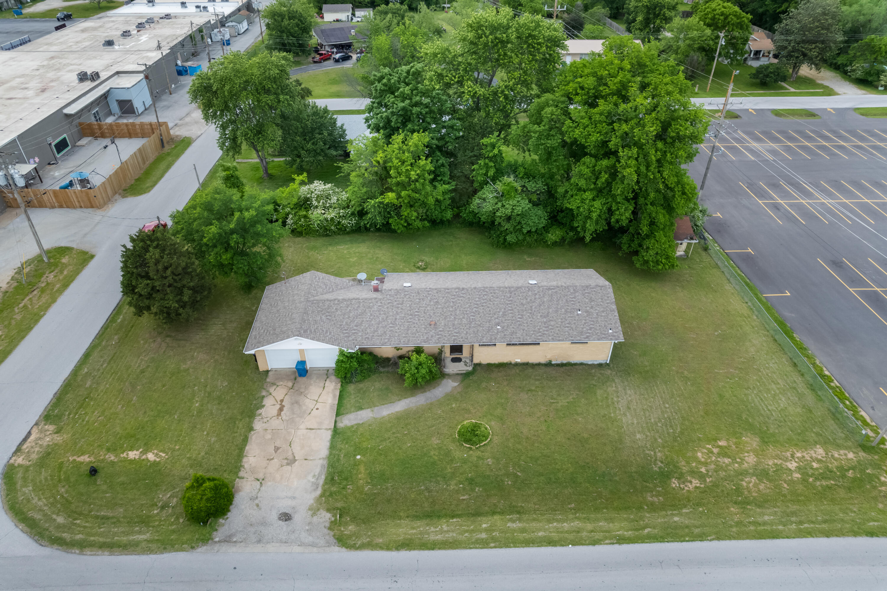 167 Coy Boulevard Property Photo 6