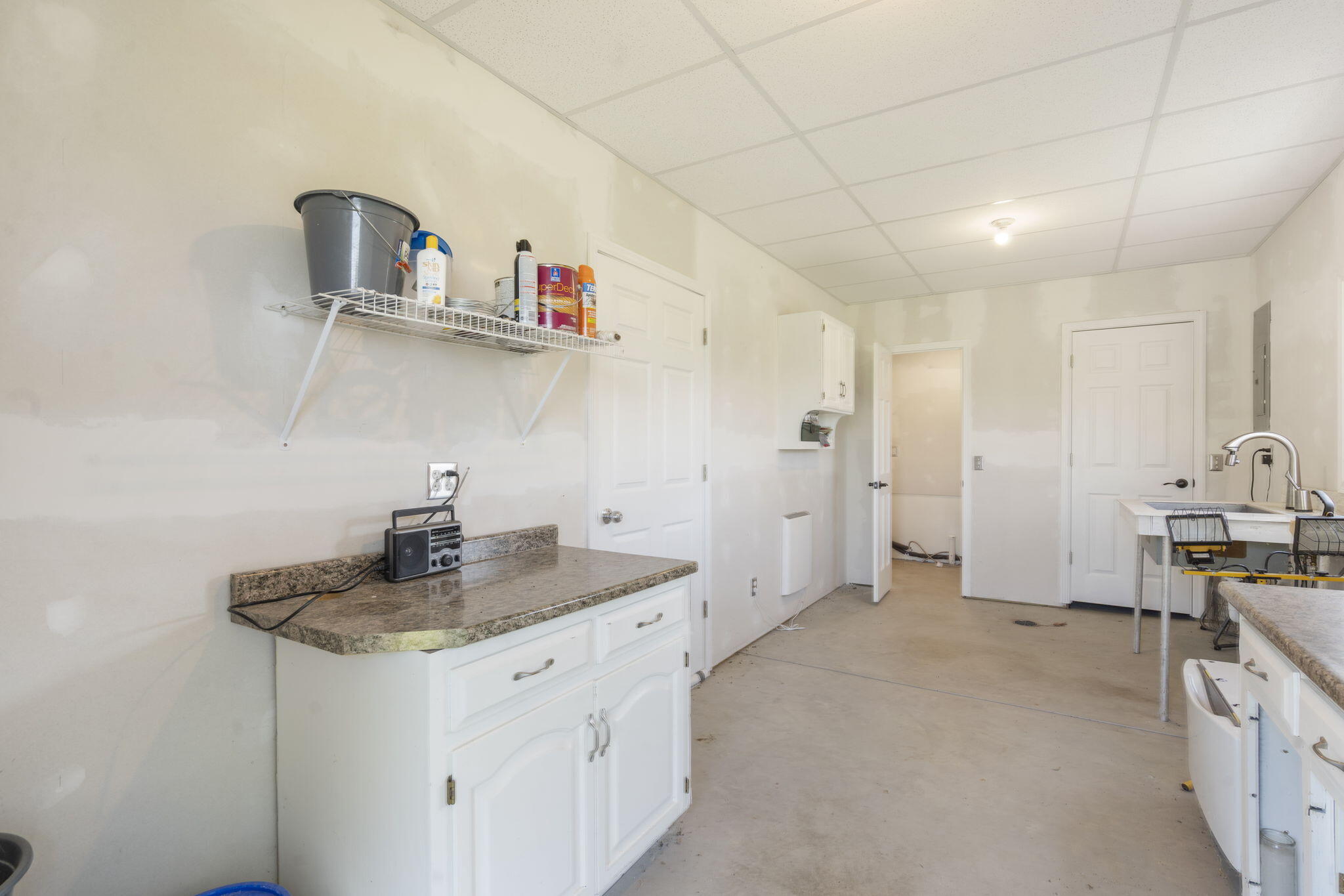 97 Riverside Drive Property Photo 7