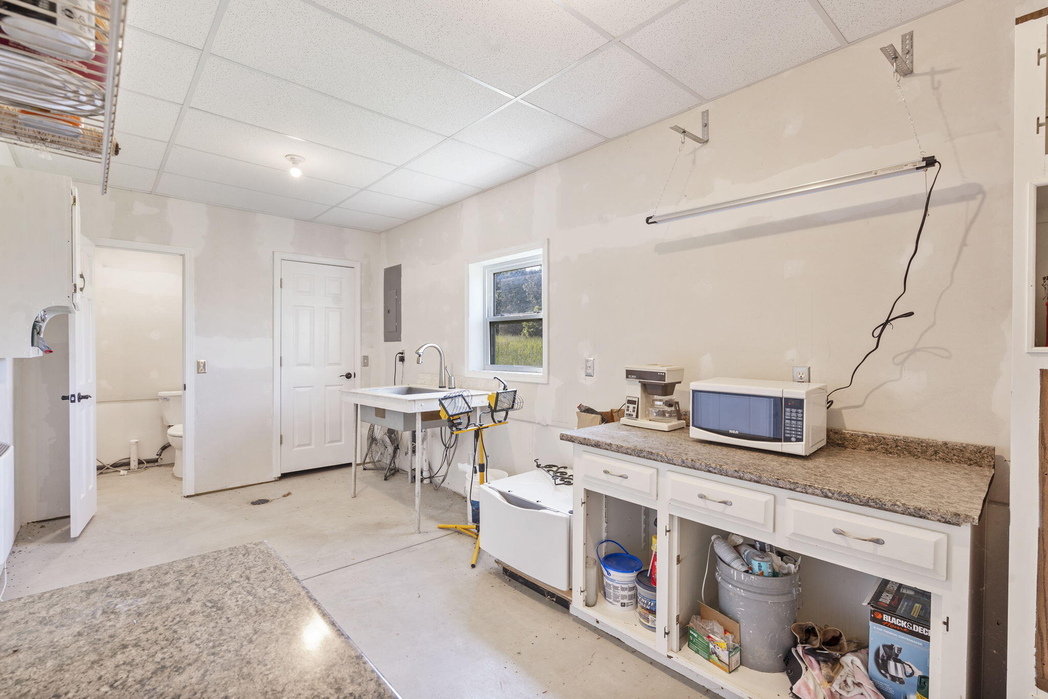 97 Riverside Drive Property Photo 9