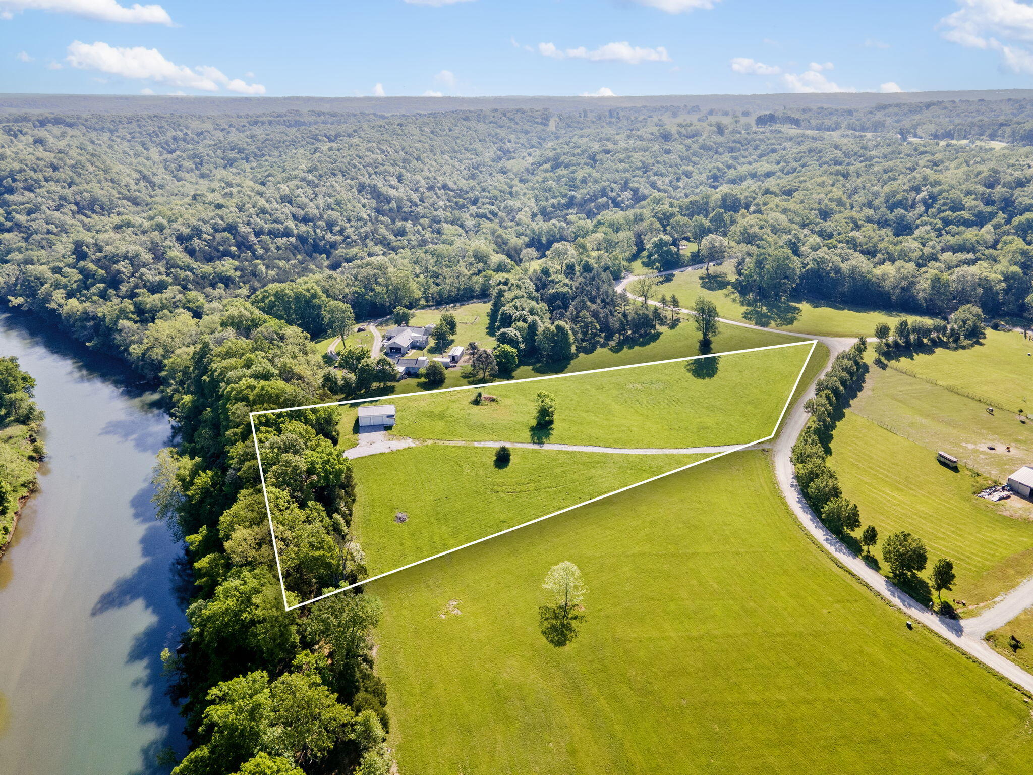 97 Riverside Drive Property Photo 28