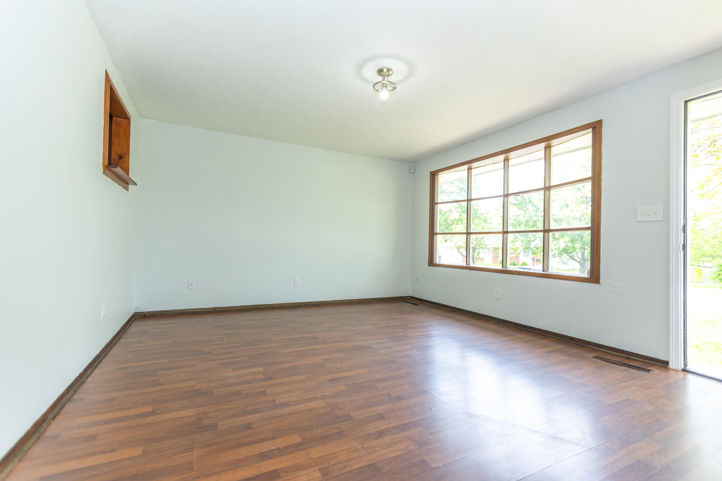 203 Ashley Street Property Photo 23