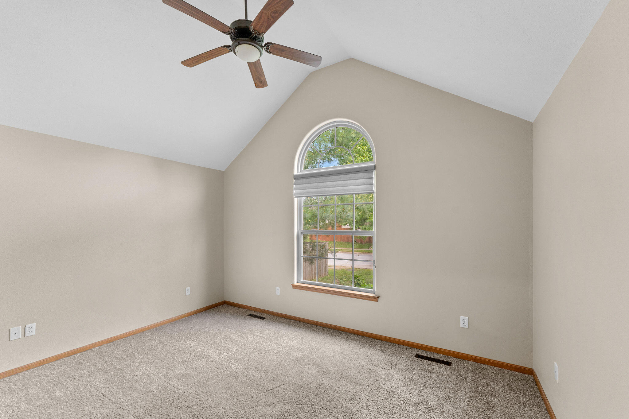 1734 Timber Lane Property Photo 23