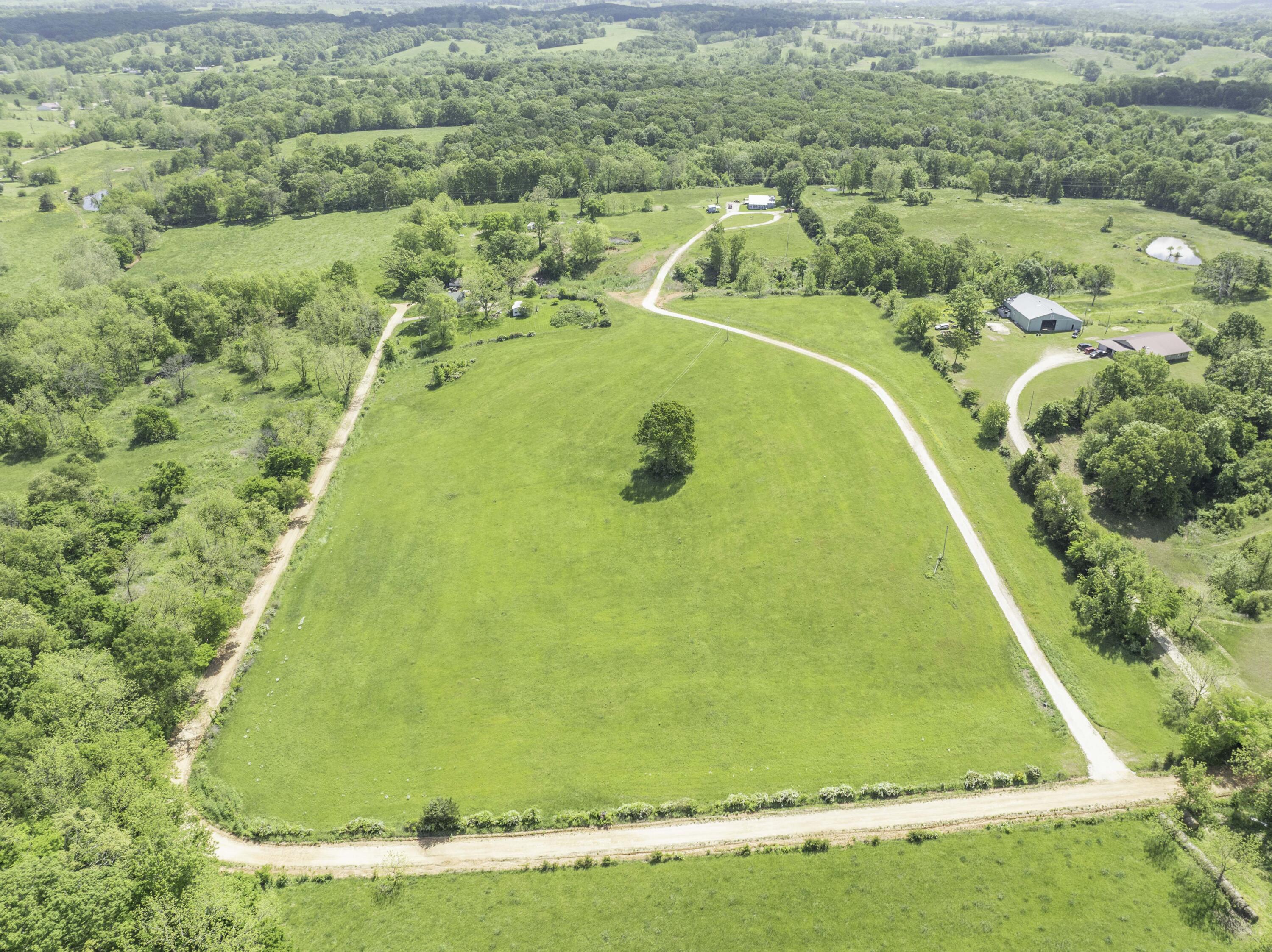 12030 Farm Road 1100 Property Photo 4